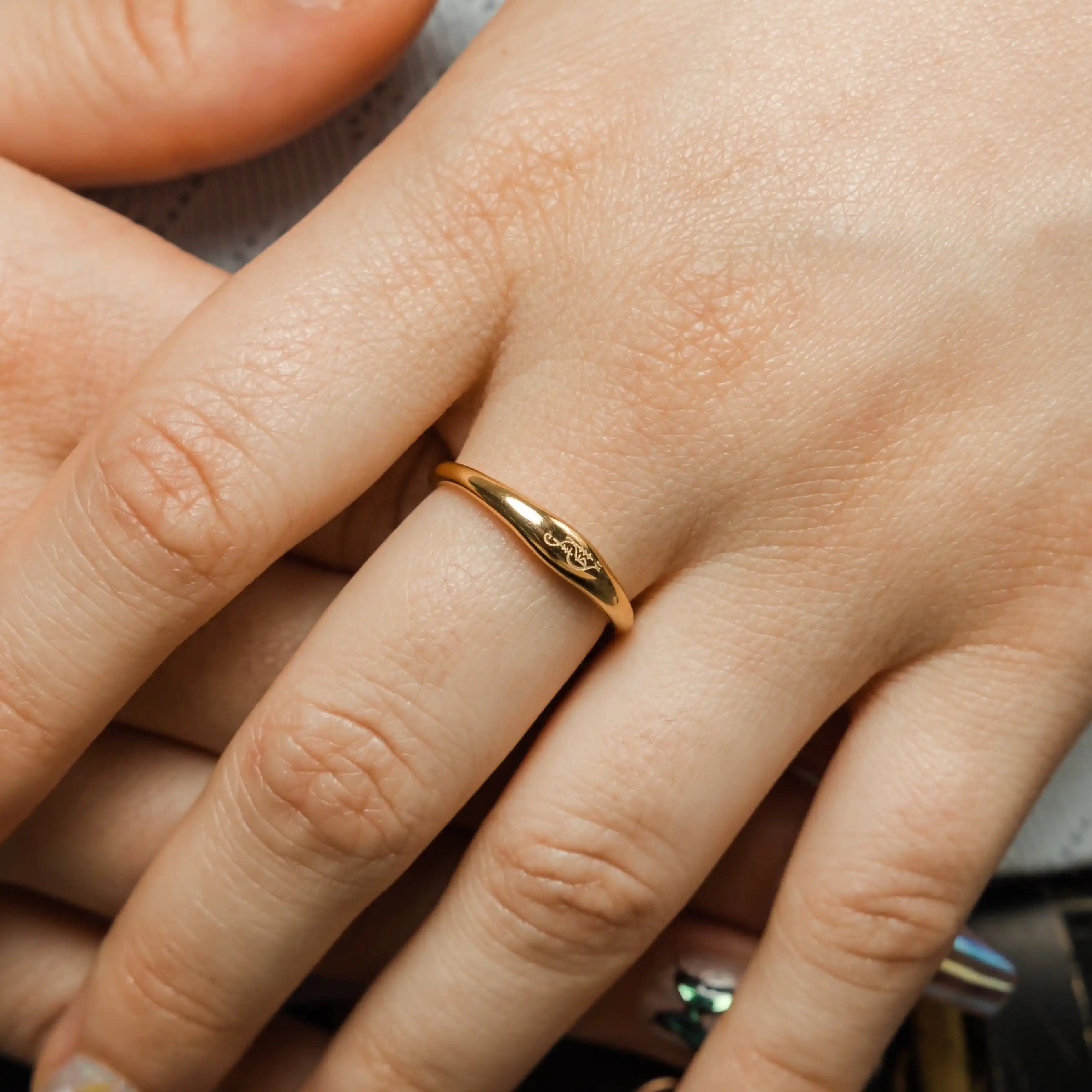 "My Sister" Best Friend Ring MYDIY Customized Arabic Name Ring 18K Gold Plated Gift For Women Eid Gift Jewelry for Muslim Friend