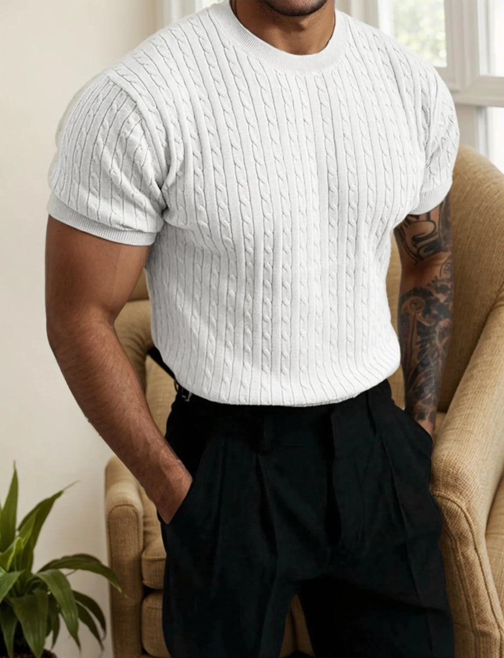 Men's short sleeve crew neck pullover knitted sweater