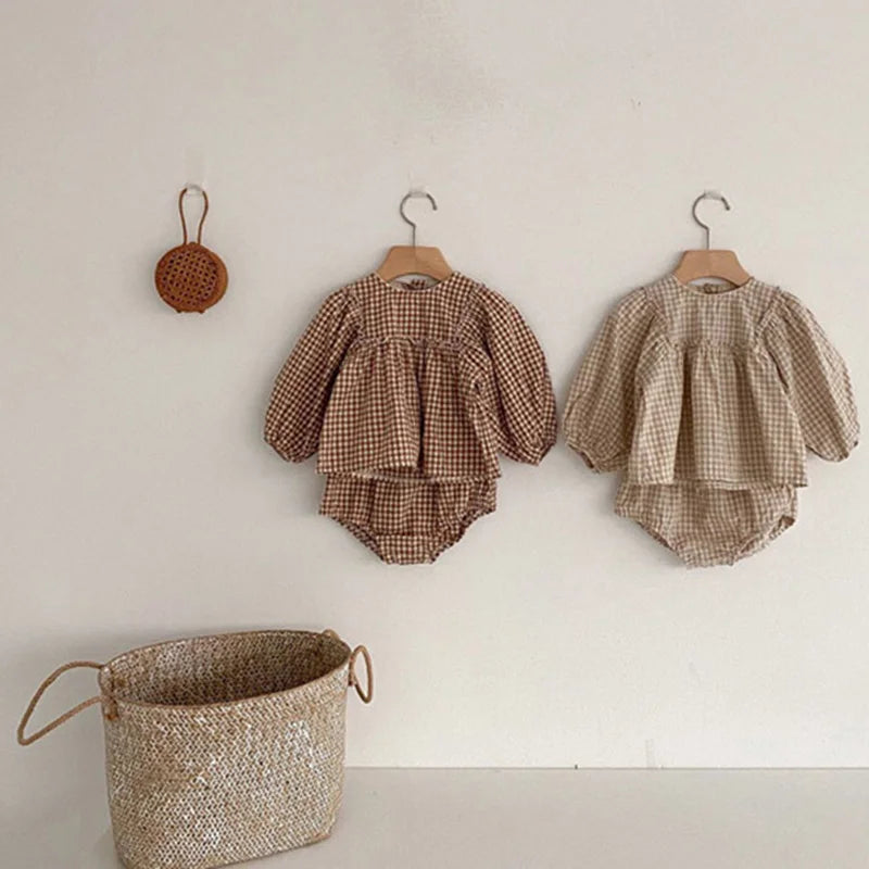 Baby Girls Suit 2022 Baby Girls Clothes Little Plaid Infant Girls Clothes Set Puff Sleeve Blouse + Bloomer 2pcs Toddler Clothes