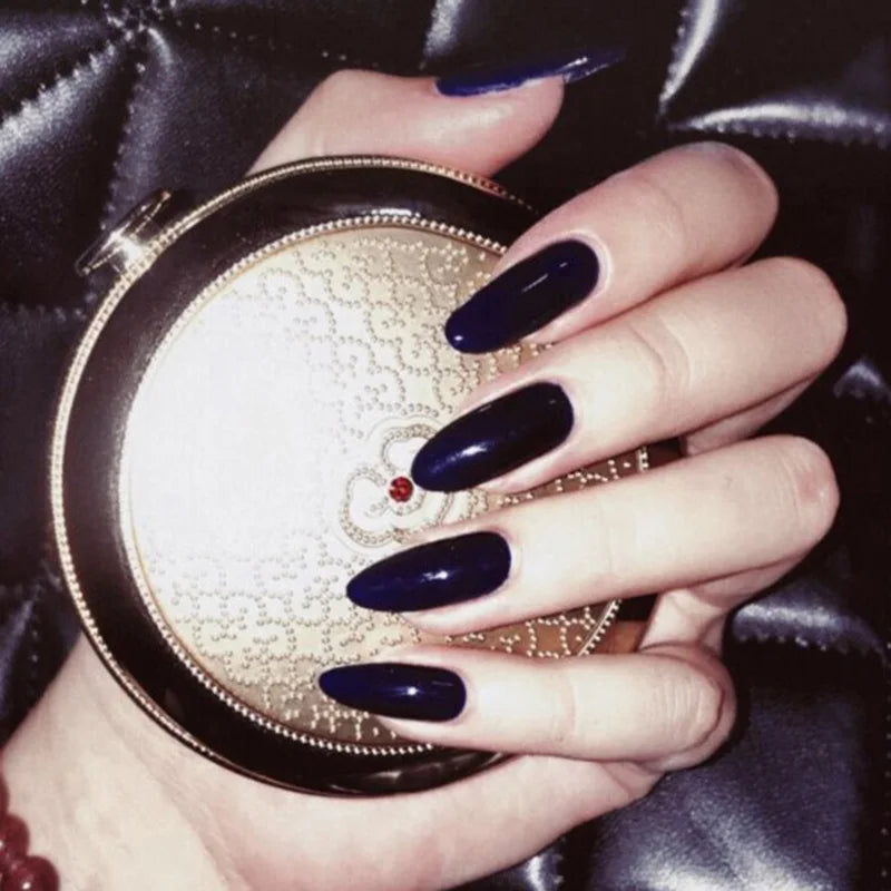 24pcs/box False Nails With Glue Mid-length Round Head Vintage Wine Red Fashion Artificial Nail Press On Fake Nail Art Decoration