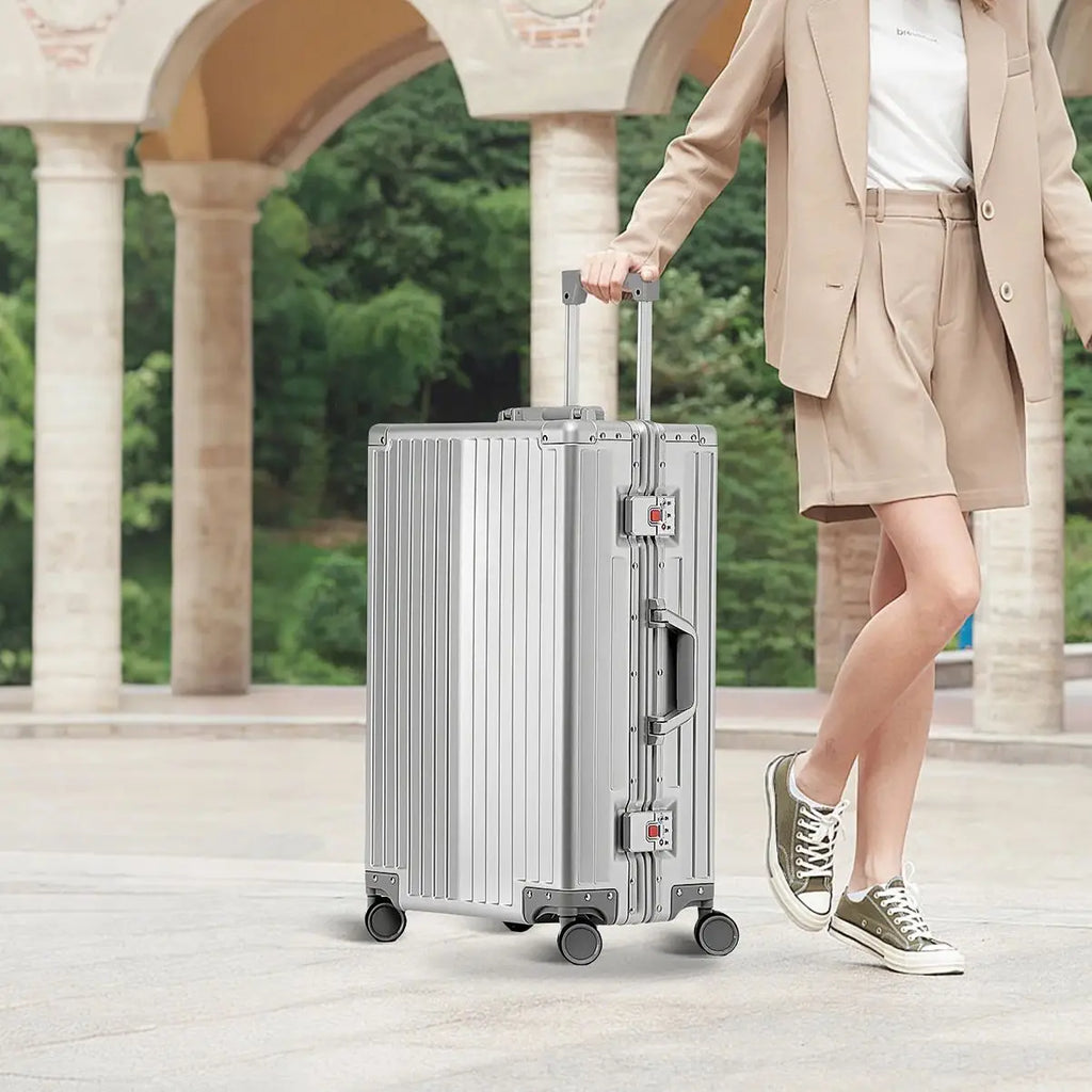 20 Inch Aluminum Rolling Trolley Case Cabin Suitcase Spinner Wheels USB Charging Travel Luggage With TSA Lock For Men Women 2025