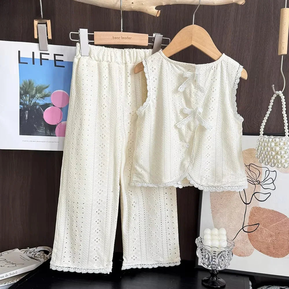 Girls White Suit Bow Decorative Ruffled Sleeveless Top + Pants Two-piece Set Sweet Children's Clothing 3-7 Years Old Kids Wear