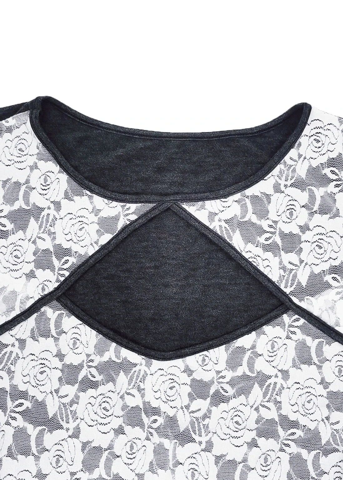 Flattering Plus Size Tank Top for Women – Lace Contrast Sleeveless Shirt with Cutout Neck, Flowy Hem Tunic for Casual, Dressy, o