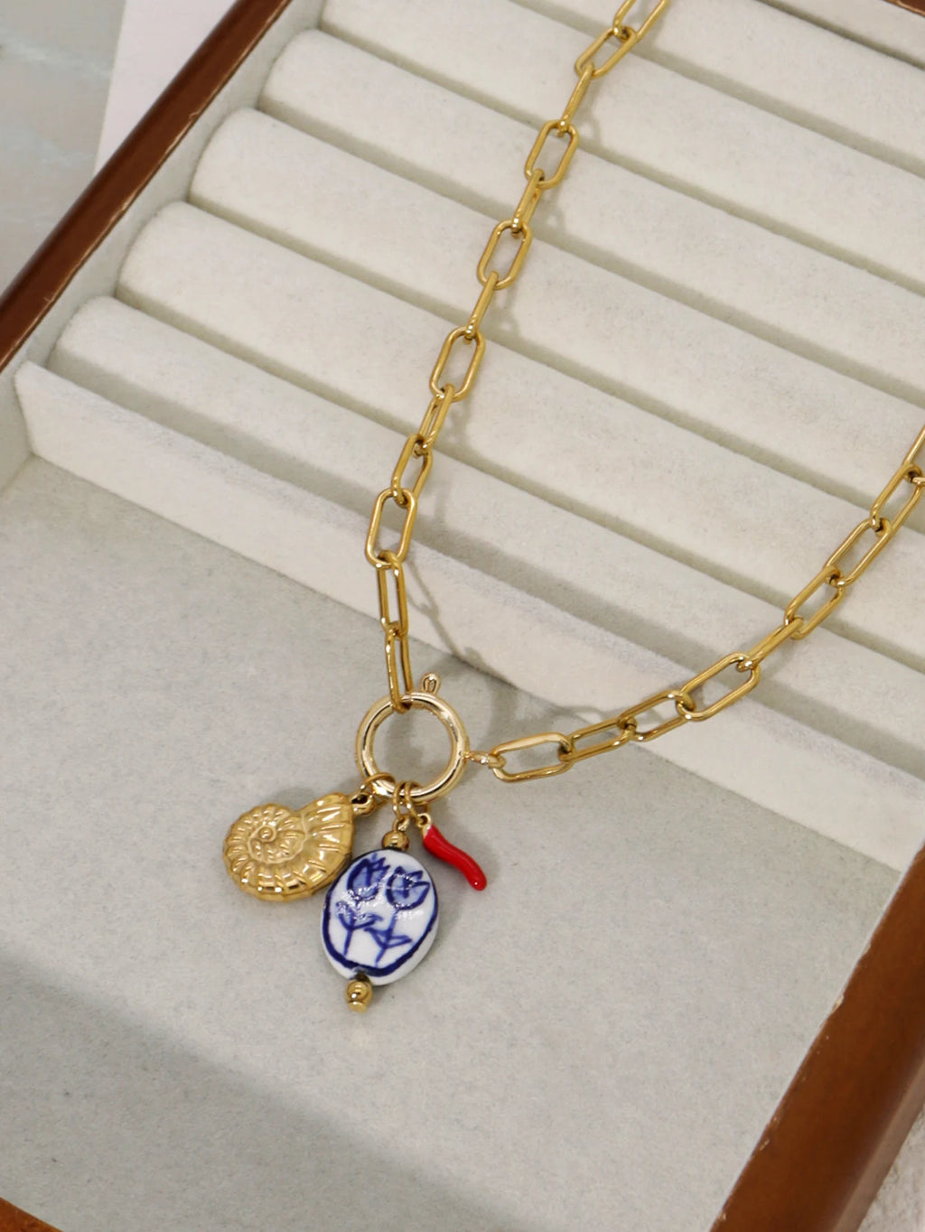 Charm Stainless Steel Conch Ceramic Tulip Pendant Women's Necklace Holiday Party Jewelry Accessories