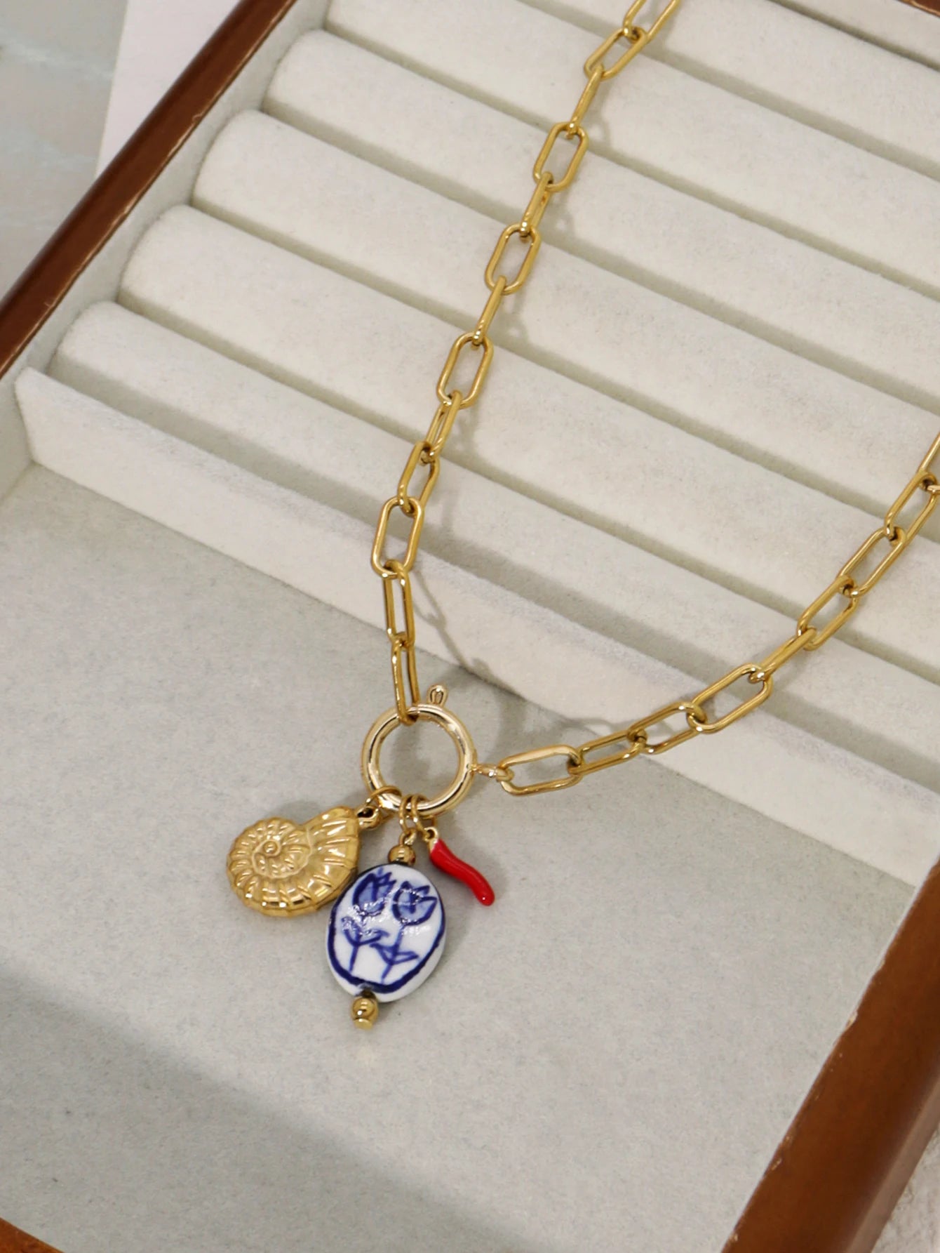 Charm Stainless Steel Conch Ceramic Tulip Pendant Women's Necklace Holiday Party Jewelry Accessories