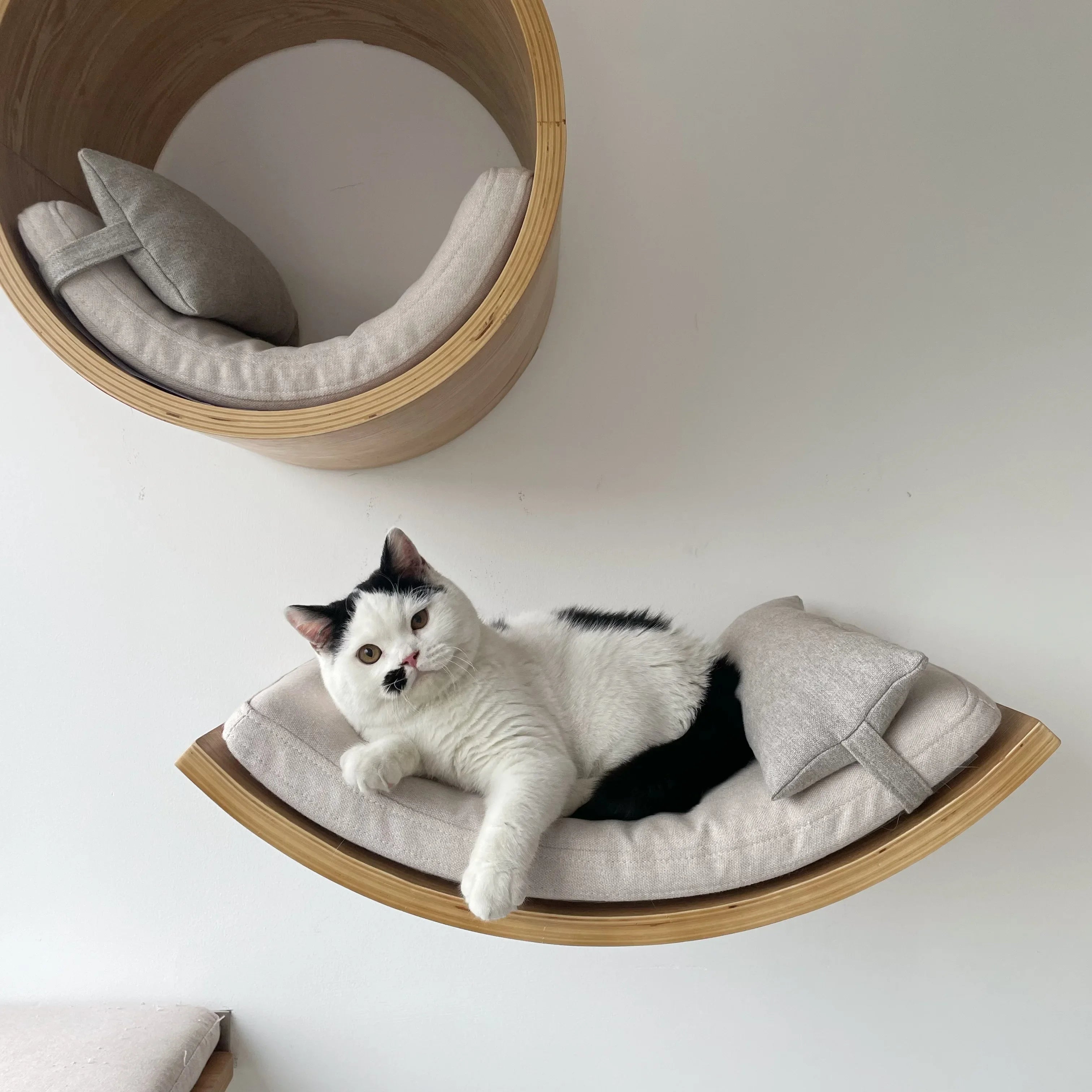 Wooden Cat Tree Tower Wall Mounted Cat Climbing Shelves Hammock Stairs House Cats Walk Playground Pet Furniture Accessories