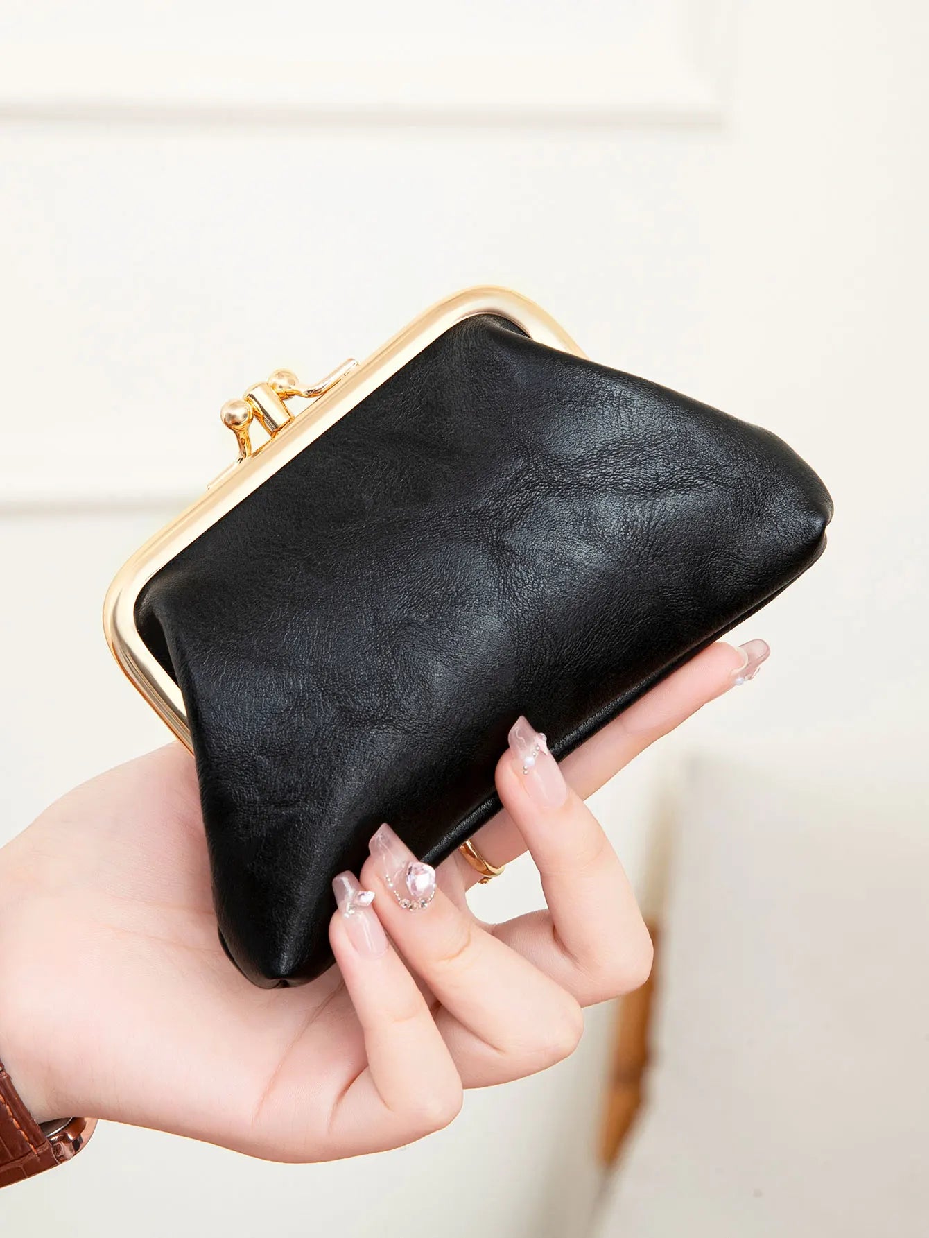 Cute Clip Lock Women's Coin Purse Retro Solid Color Bifold Kiss Lock Small Wallet Simple PU Leather Lipstick Portable Pocket Bag