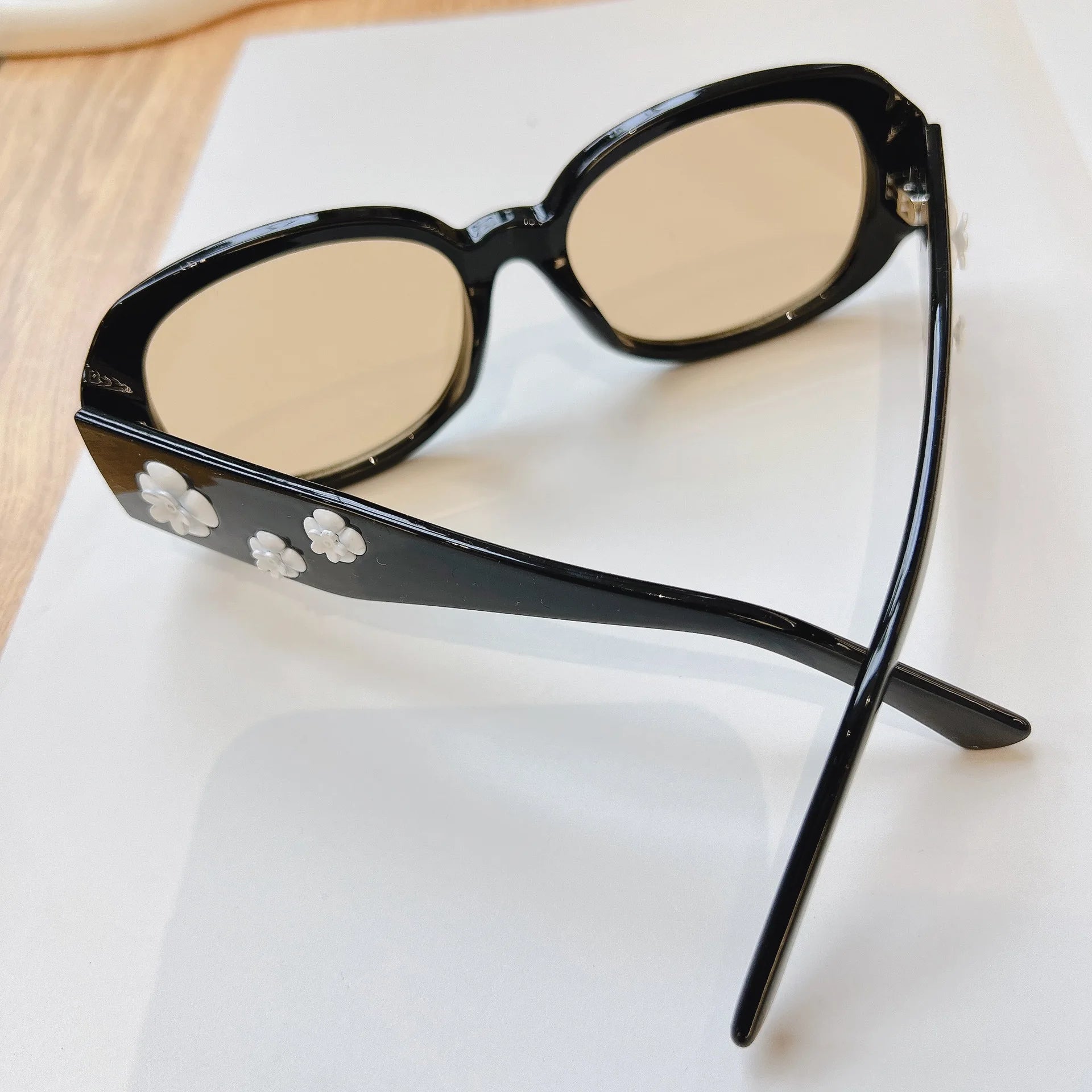 Small Frame Sunglasses for Women Fancy Sunglass Female Ladies Luxury Designer Vintage Gafas De Sol UV400 2025 New Sun Glasses