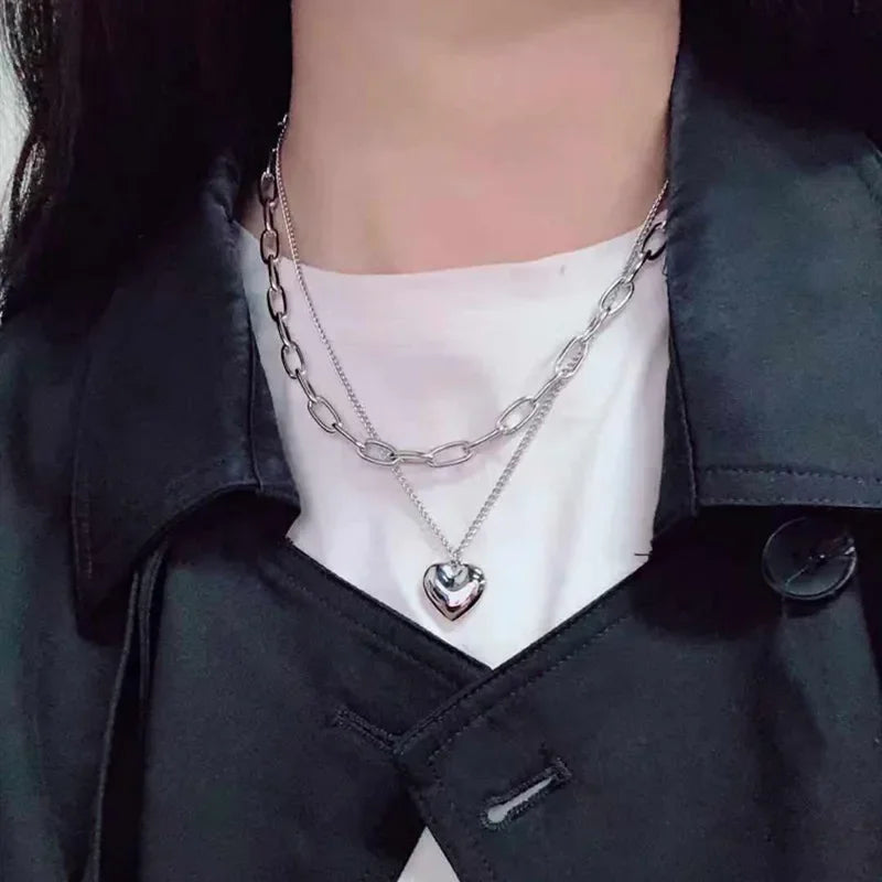 Vintage Love Heart Pendant Necklace for Women Trend Aesthetic Gold Color Metal Chain Collar Choker Party Jewelry Birthday Gifts