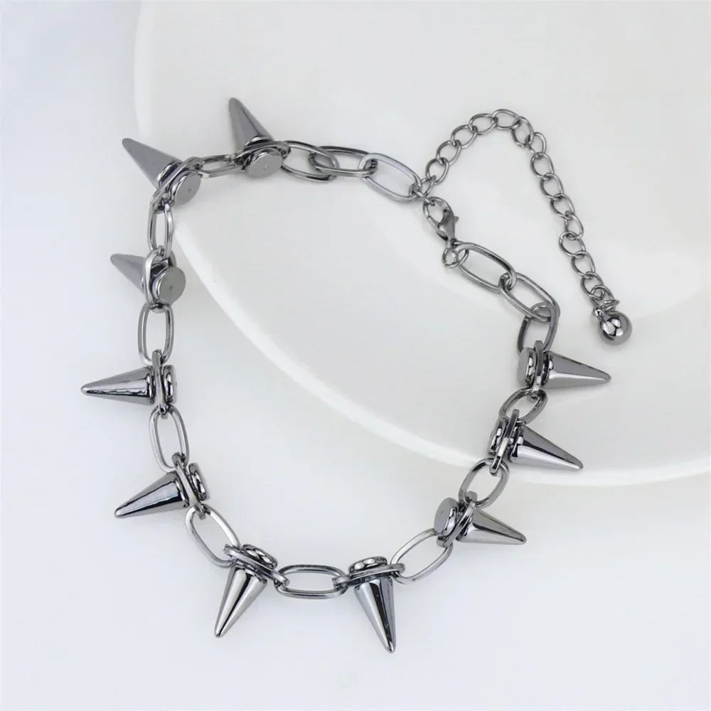 Fashion Punk Spike Chokers Necklaces Goth Rivet Collar Choker Necklace Metal Spike Link Chain Unisex Rock Night Club Jewelry