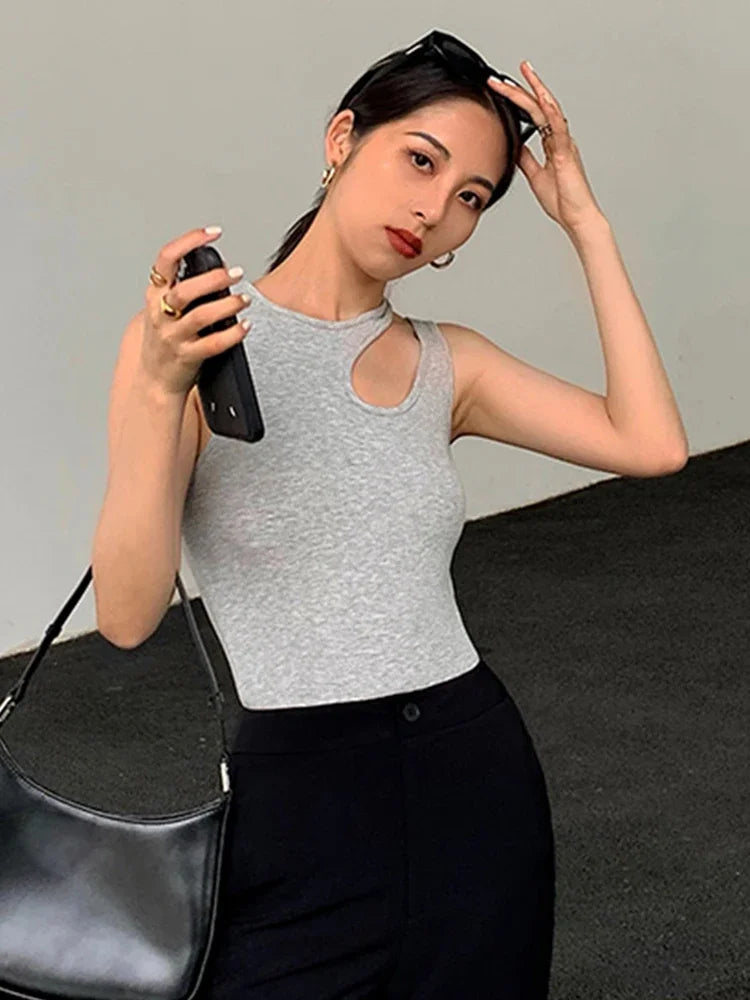 Casual white cut t shirt women round neck sleeveless korean slim t shirts women clothing 2024 summer fashion