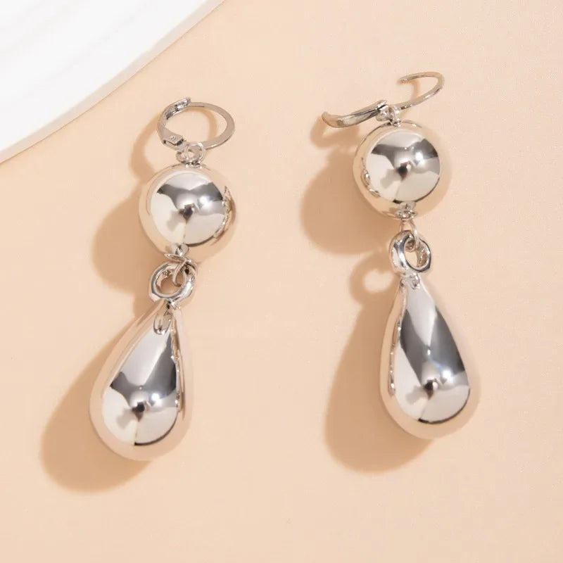 Exaggerated Round Bead Necklace Women's Versatile Beaded Metal Water Drop Collar