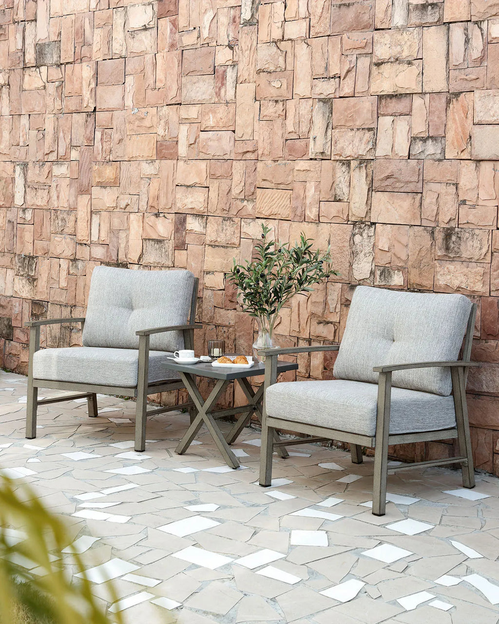 SeeHill Outdoor Patio Chairs Set of 2, 2 Pieces Patio Aluminum Armchair Conversation Sofa Chairs for Poolside, Garden, Limed Oak