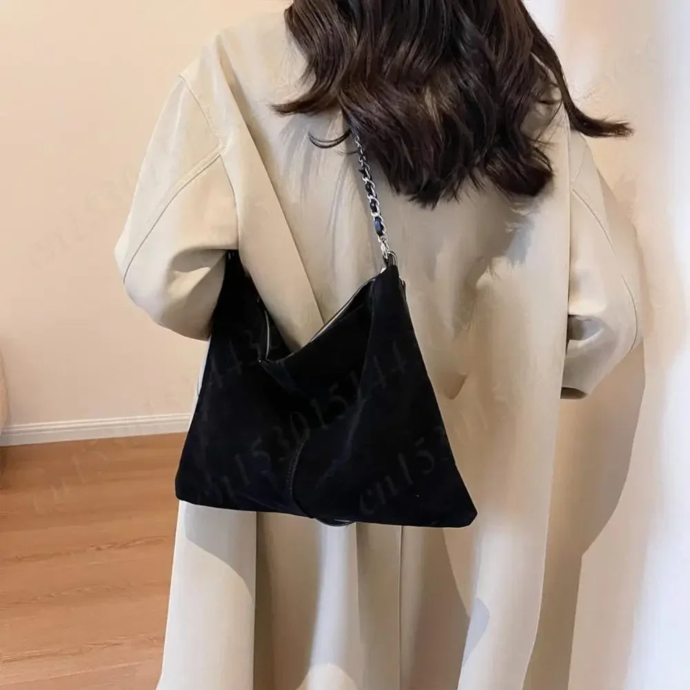 Women Suede Shoulder Bag with Inner Pocket Crossbody Purse Zipper Closure Hobo Bag Handbag Trendy Clutch Purse for Work Travel