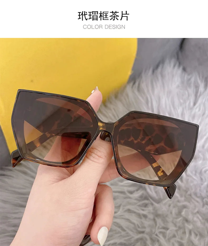 New Small Sunglasses Women Trendy Brand Sun Glasses Female Designer Vintage Eyewear Men Square Glasses UV400 Oculos De Sol