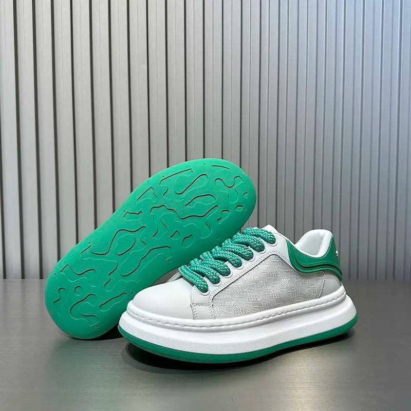 Fashion Footwear for Men Made of Leather Fabric Breathable Height-Increasing Flat Platform Shoe New Designer Casual Sports Shoe