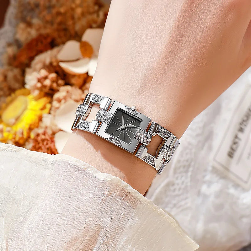 Fashion Women Watch Ladies Luxury Diamond Square Dial Quartz Watches Reloj Mujer Girls Clock Gift（Without Box）