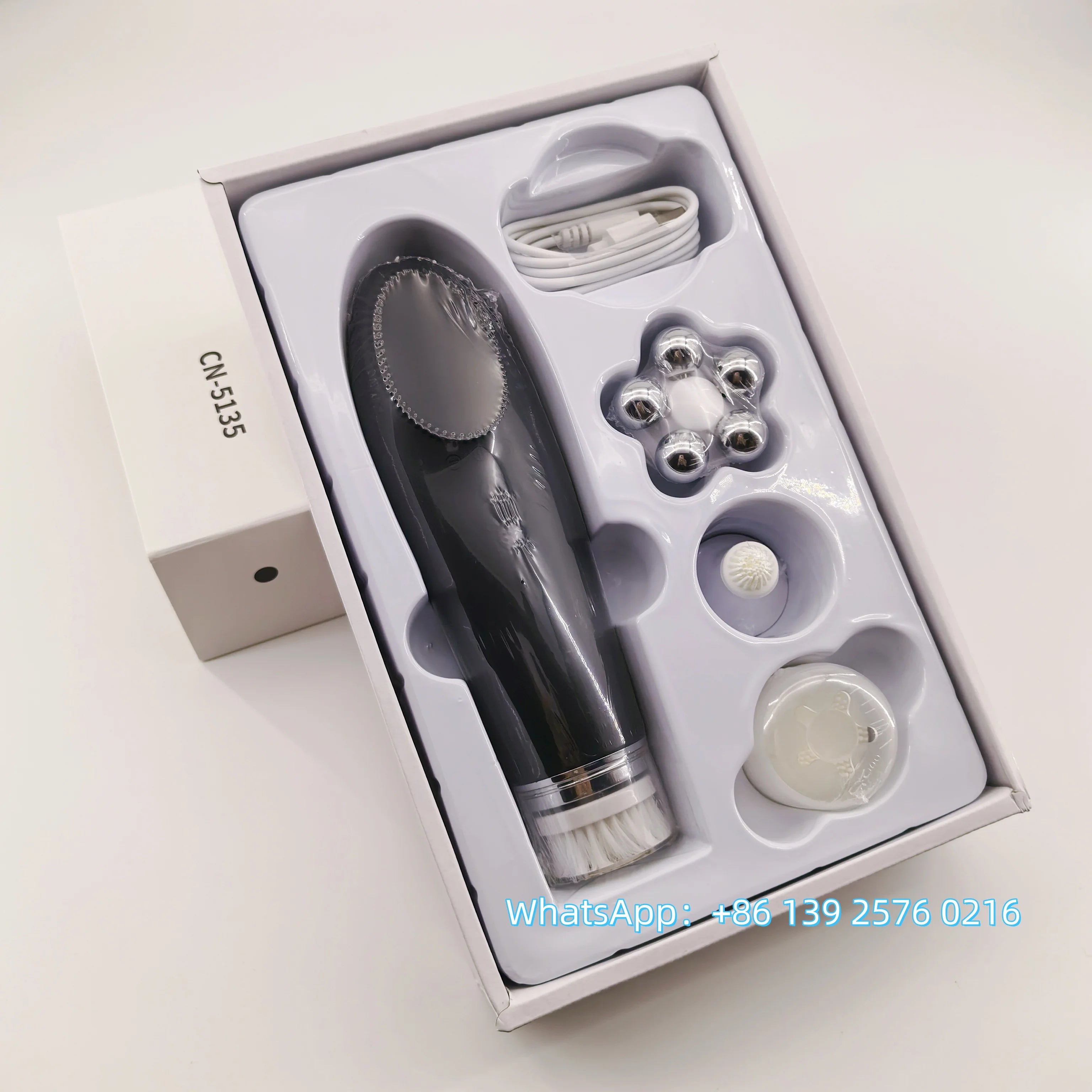 Beauty 4 in 1 Facial Skin Lifting Device Face Brush Cleanser Electric Silicone Facial Cleaning Brush for Deep Cleaning