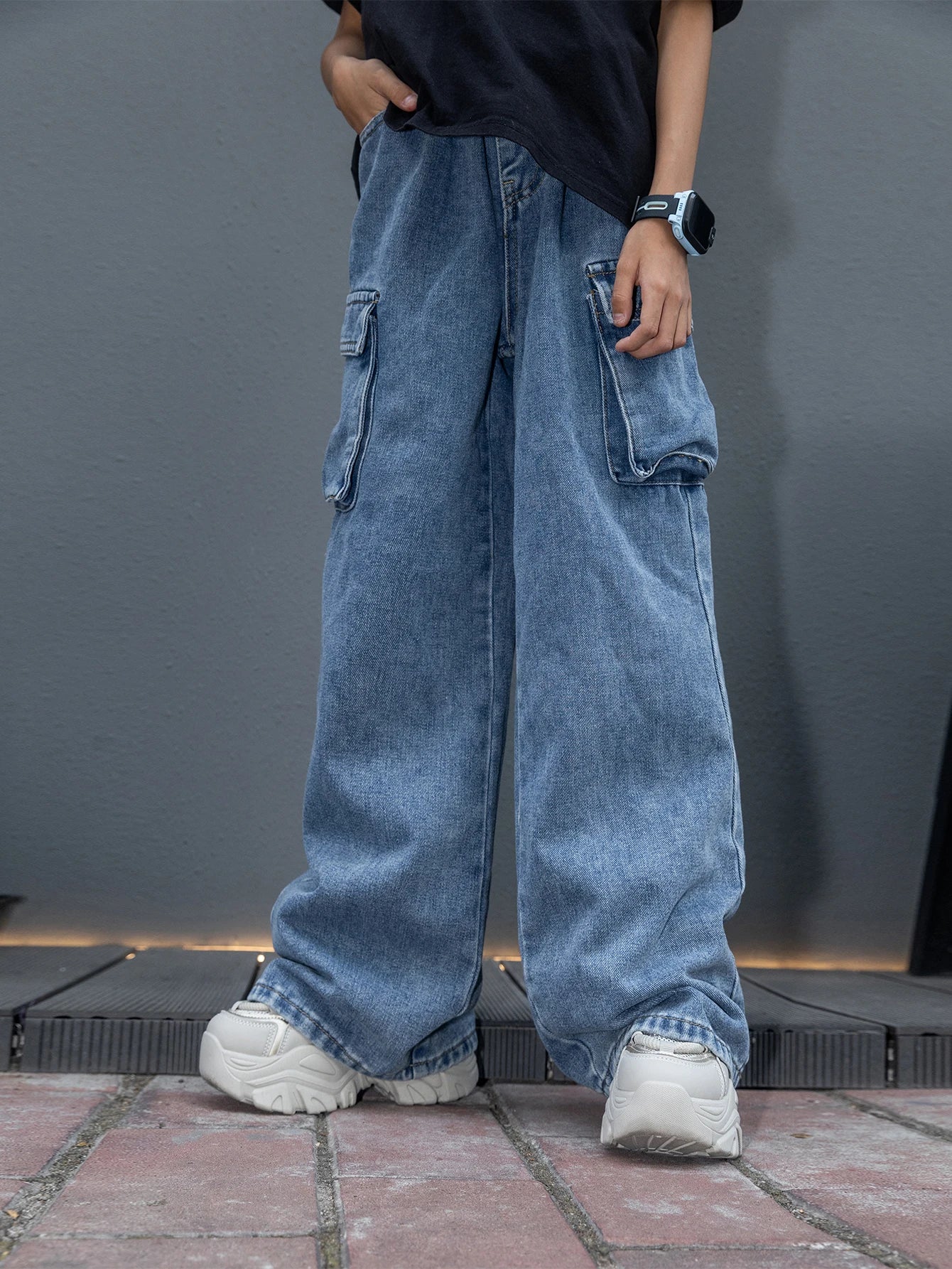 Vintage-washed academic-style casual workwear straight-leg jeans for teenage boys - loose-fit wide-l