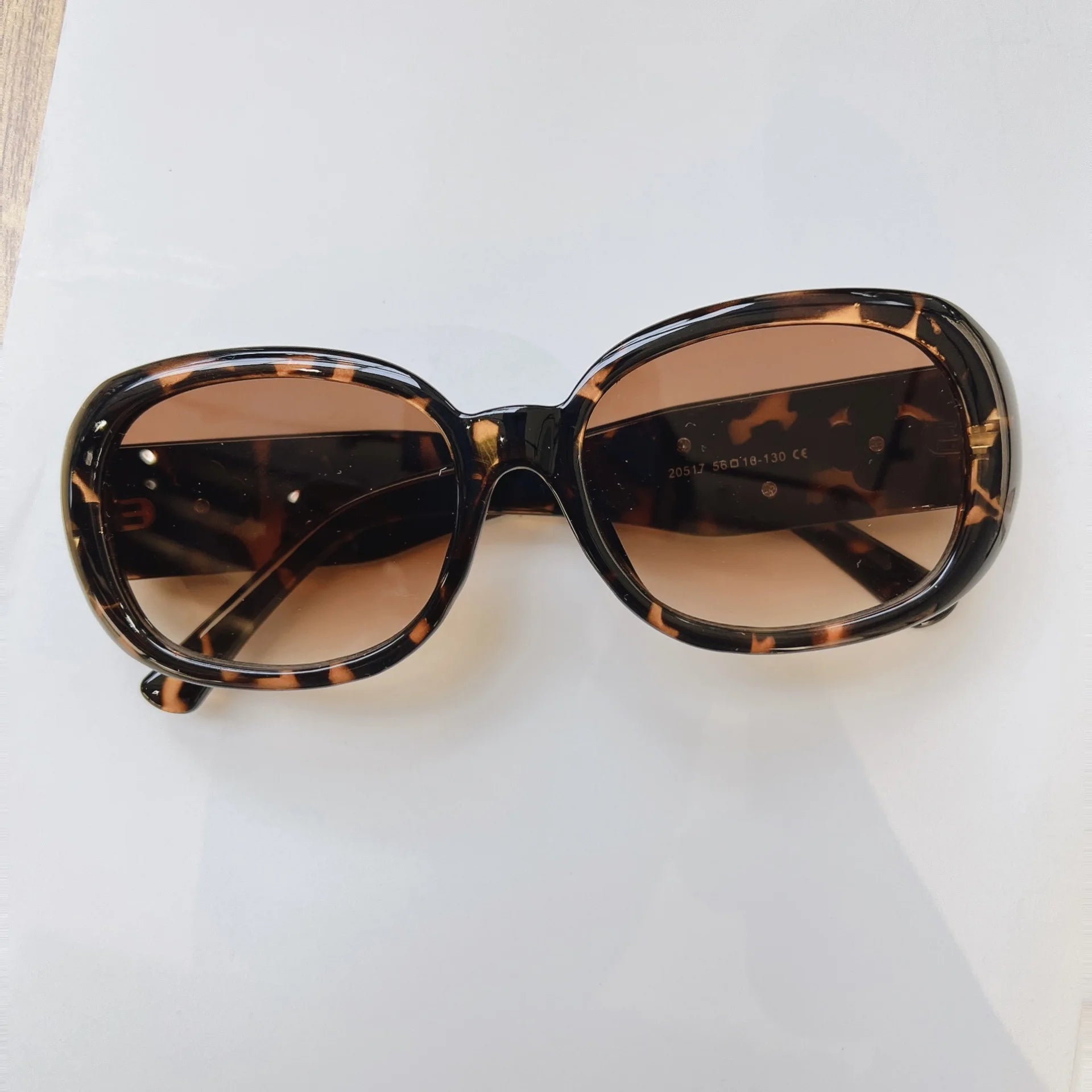 Small Frame Sunglasses for Women Fancy Sunglass Female Ladies Luxury Designer Vintage Gafas De Sol UV400 2025 New Sun Glasses