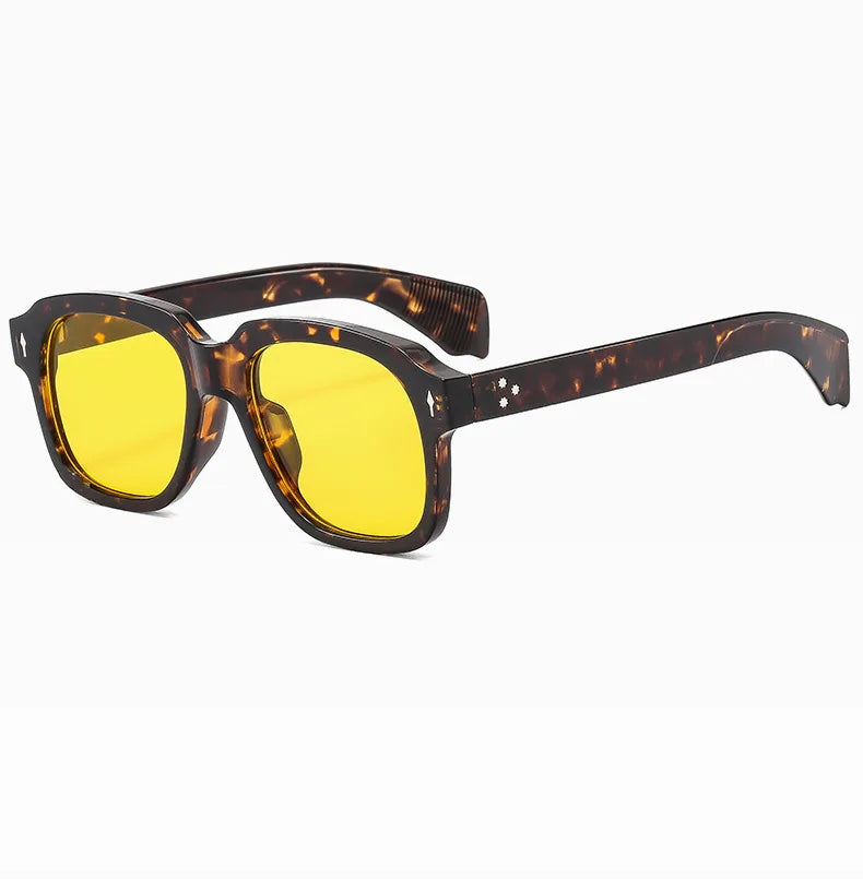 Women Square Sunglasses Ins Popular Men Vintage Rivets Punk Female Shades UV400 Fashion Male Sun Glasses