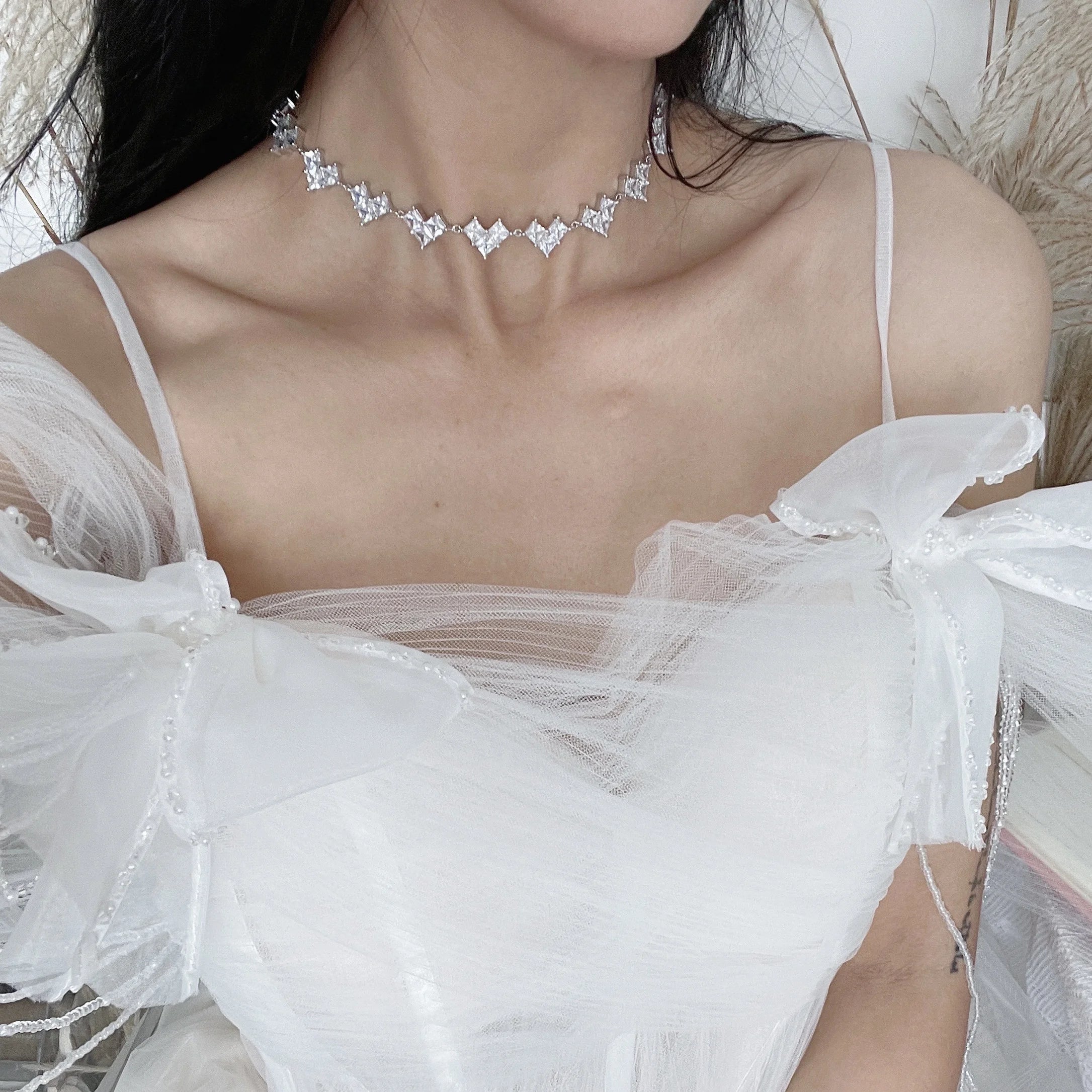 1 fashionable princess square-cut synthetic zircon love necklace, copper 18k gold-plated, exquisite hand-inlaid, luxury gift for