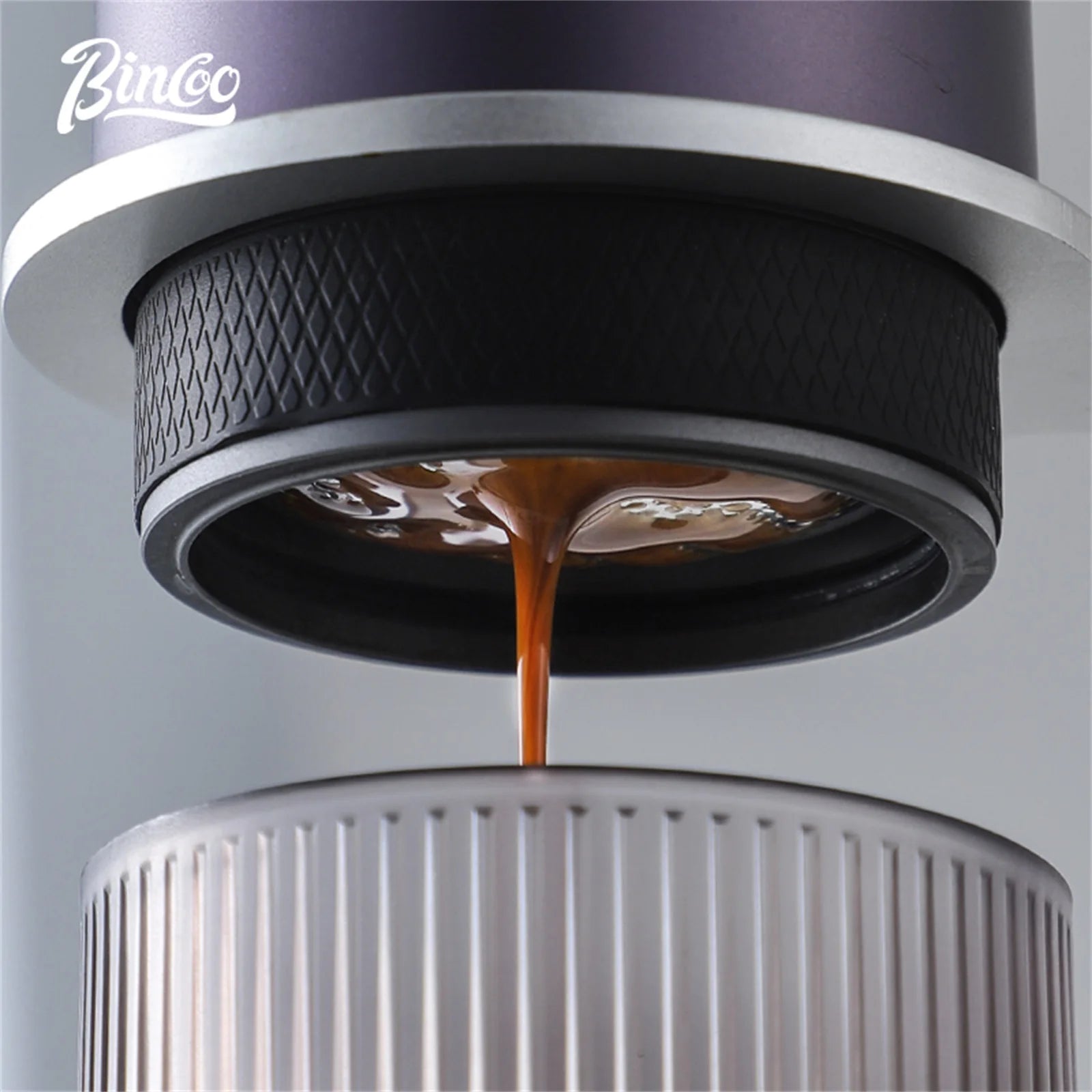 Bincoo Portable Electric Espresso Coffee Maker for Camping Wireless Heating Concentrated Extraction Coffee Machine Red Dot Award