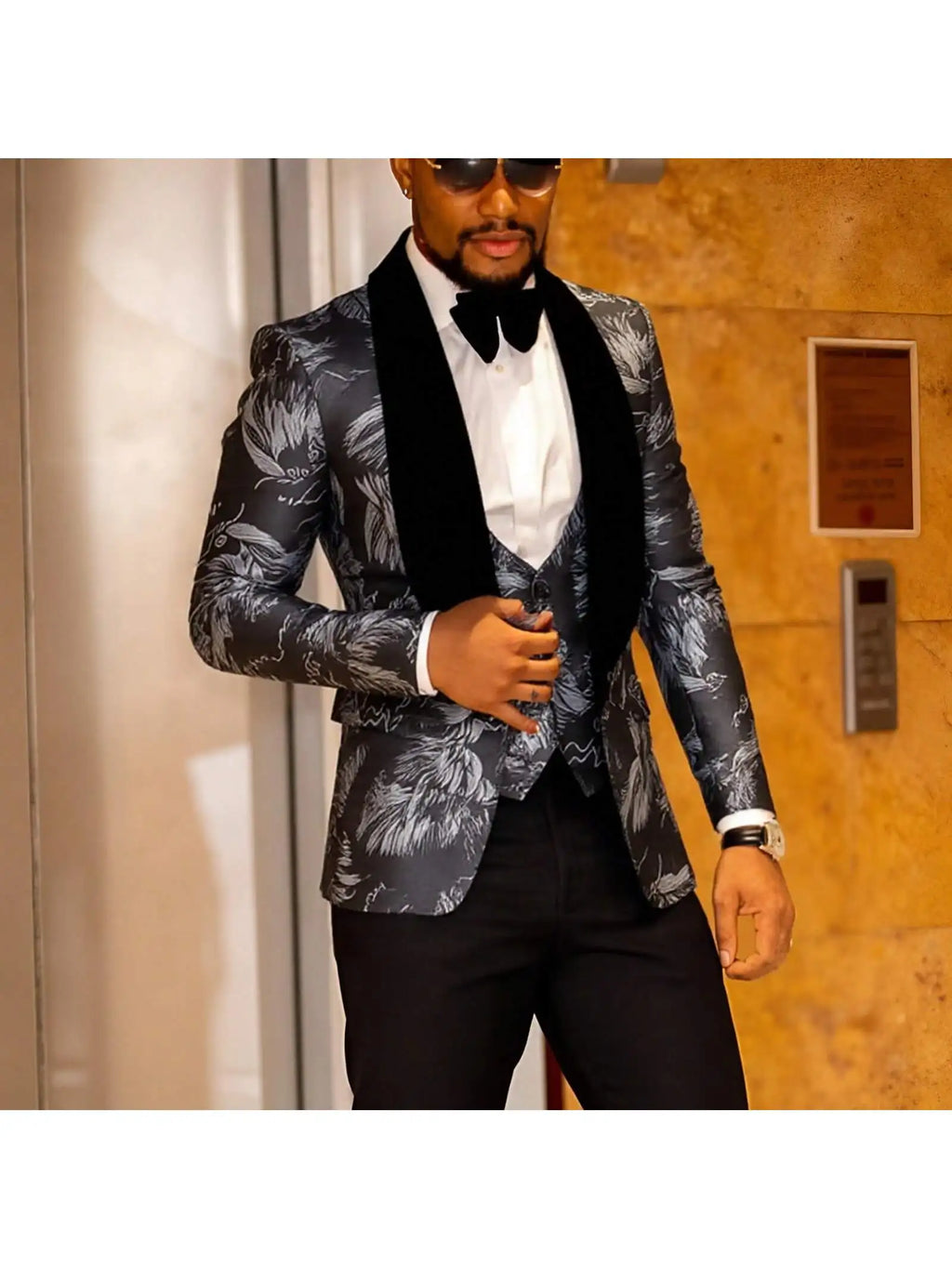 Mens 3 Piece Floral Tuxedo, Jacquard Slim Suit Set, Paisley Blazer Vest and Pants for Prom Wedding