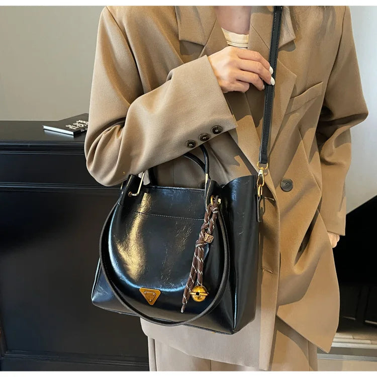2025 New! Women's Tote Bag with High - End Texture. Versatile Design for Single - Shoulder, Cross - Body, Stylish Bucket Bag.