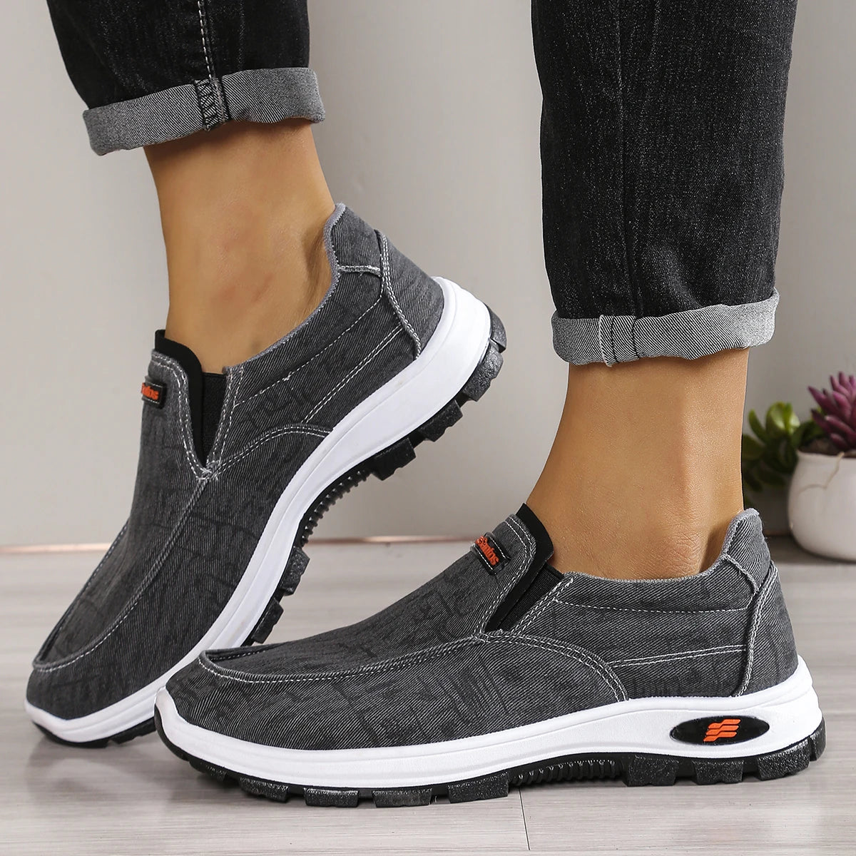 Man shoes Fabric Insole for Sports and Daily Wear, Plus Size,  casual sneakers designer shoes free shiping shoe Canvas Loafers