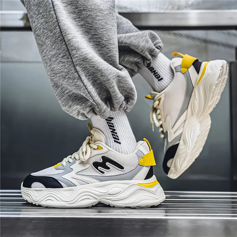 New Men's Shoes Are Trendy Fashionable Comfortable Wear Resistant Anti Slip Casual Shoes Versatile Through The Four Seas