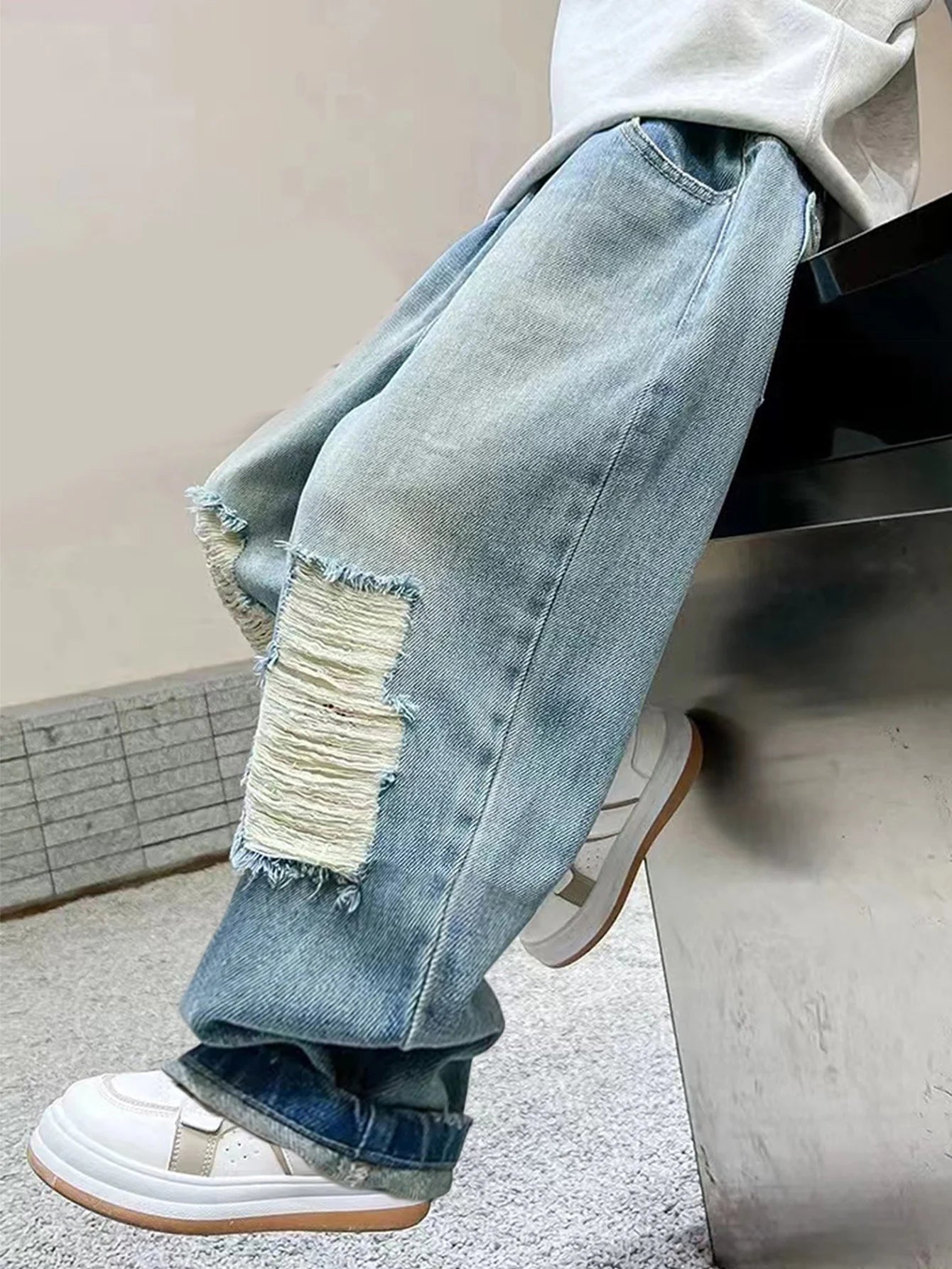 Vintage-washed loose-fit straight-leg relaxed long casual trendy jeans for teenage boy students