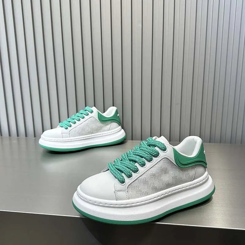 Fashion Footwear for Men Made of Leather Fabric Breathable Height-Increasing Flat Platform Shoe New Designer Casual Sports Shoe