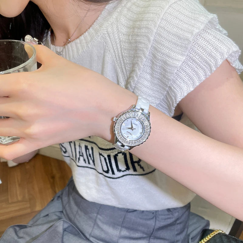 High end luxury watch for women, authentic workplace small dial, 2025 new quartz watch, gift women's watch