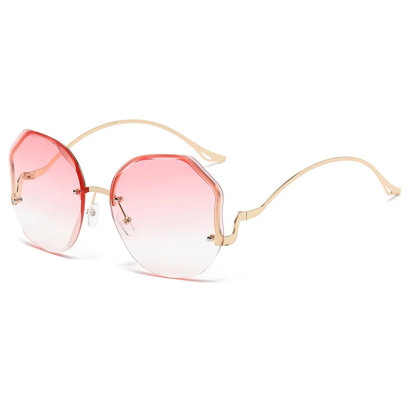 Female Ins Popular Sunglasses Luxury Frameless Ocean Lens Large Sun Glasses Goggles Fashion Travel UV400 Eyewear for Women Men