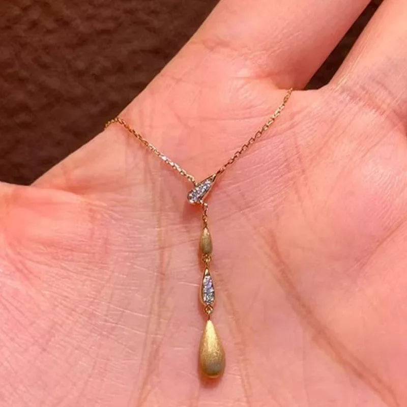 2025 New Style Zirconium Teardrop Brushed Necklace Medieval Tassel Gold Melon Seed Clavicle Necklace for Women