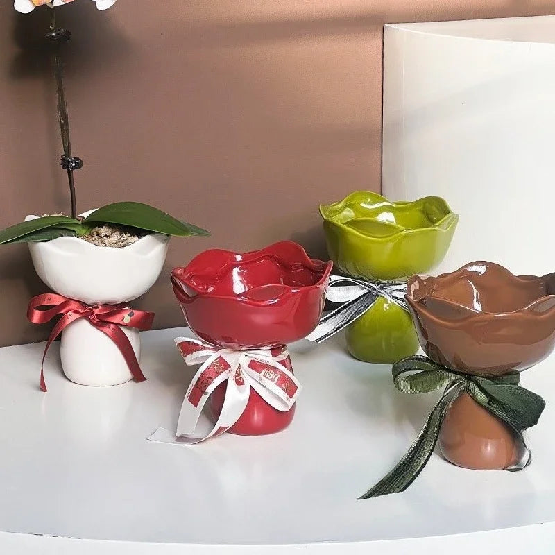 Ceramic Vase Rose Flower Shaped Vase Desk Decorati Flowers Bouquet for Home Girding Decorative Floral Vases Room Aesthetic Decor