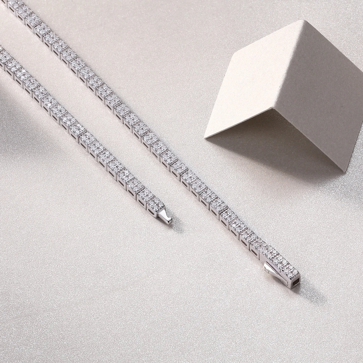 JIUZUAN Moissanite Tennis Necklace 925 Sterling Silver 18K Gold Plated Classic Style for Women Gift with GRA Certificate