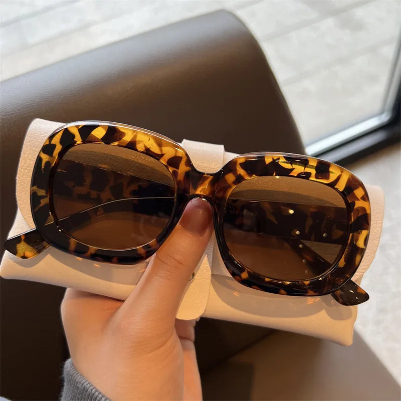 Women Sunglasses New Vintage Ladies Irregular Square Sun Glasses Men Women UV Protection Outdoor Shades Eyewear Oculos De Sol