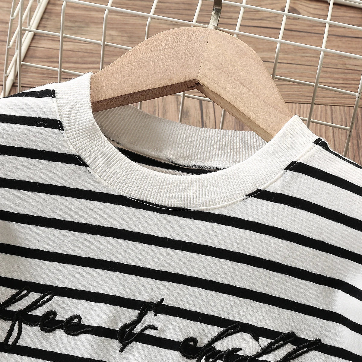 Baby White Shirts for Girls Sweatershirts Kids Outfits Cotton Teenagers Costumes Children Clothes Spring Autumn 6 8 10 12 Years