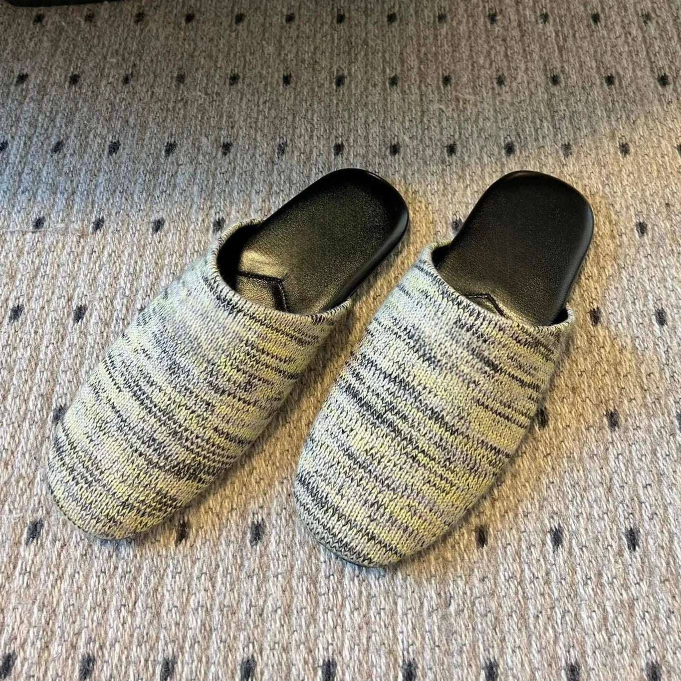 Top Quality Handmade BlingBling Crystal Pointed-Toe Super High Heel Woman Slippers Stiletto Ladies Wedding Banquet PumpsTop Qual