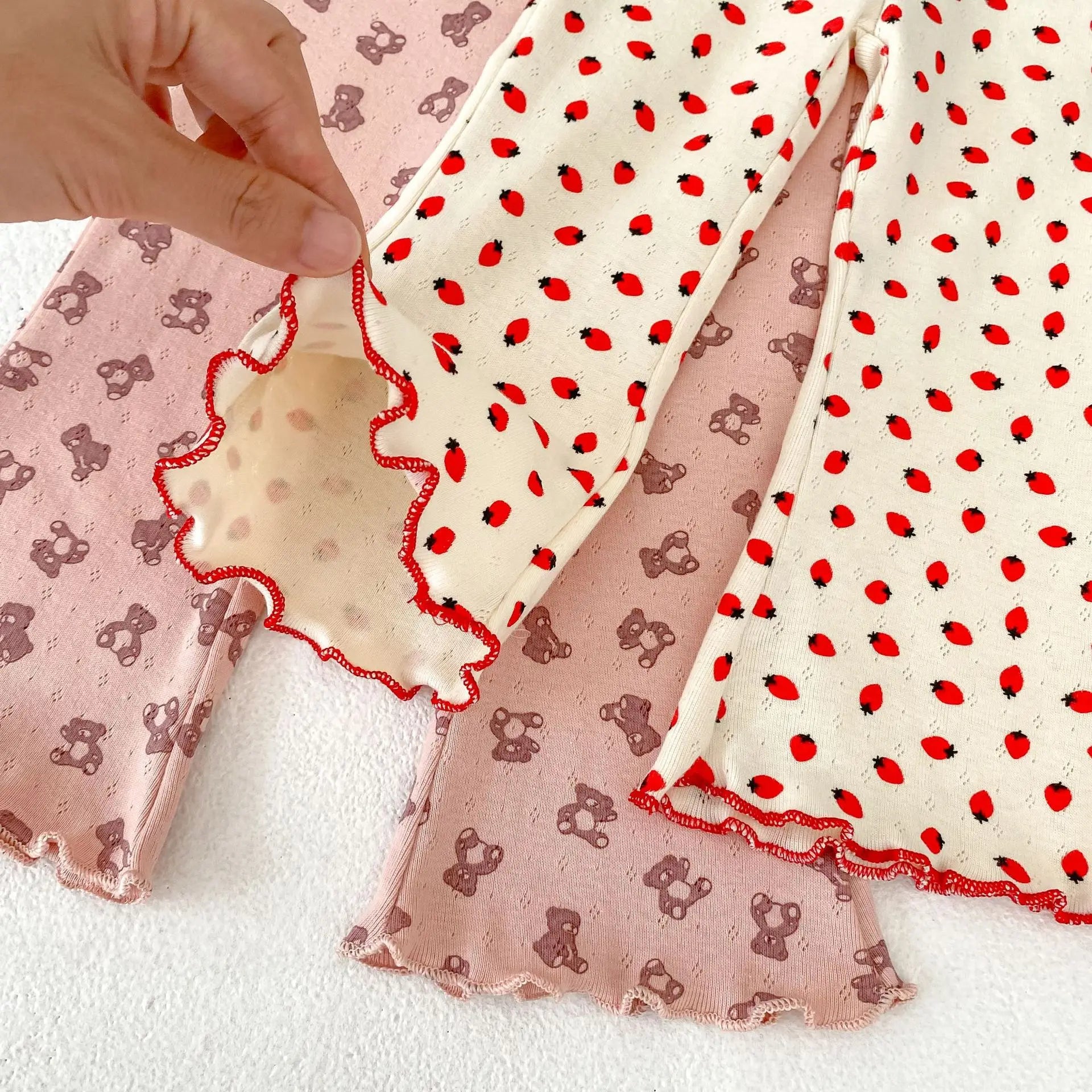 2025 New Korean Version Autumn Baby Girl Floral Micro Print Baby Leggings Baby Mosquito Proof Pants