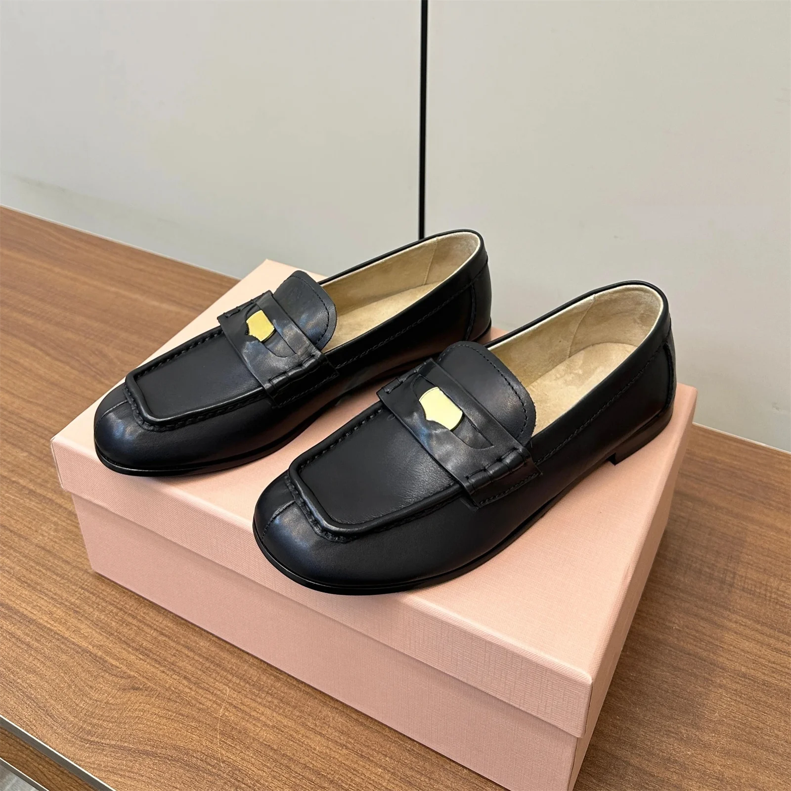 2025 Newest Summer Genuine Leather Open-Toe Flat Heel Woman Slippers Flower Decora Mules Slides Bohemian Sandals Bota Feminina