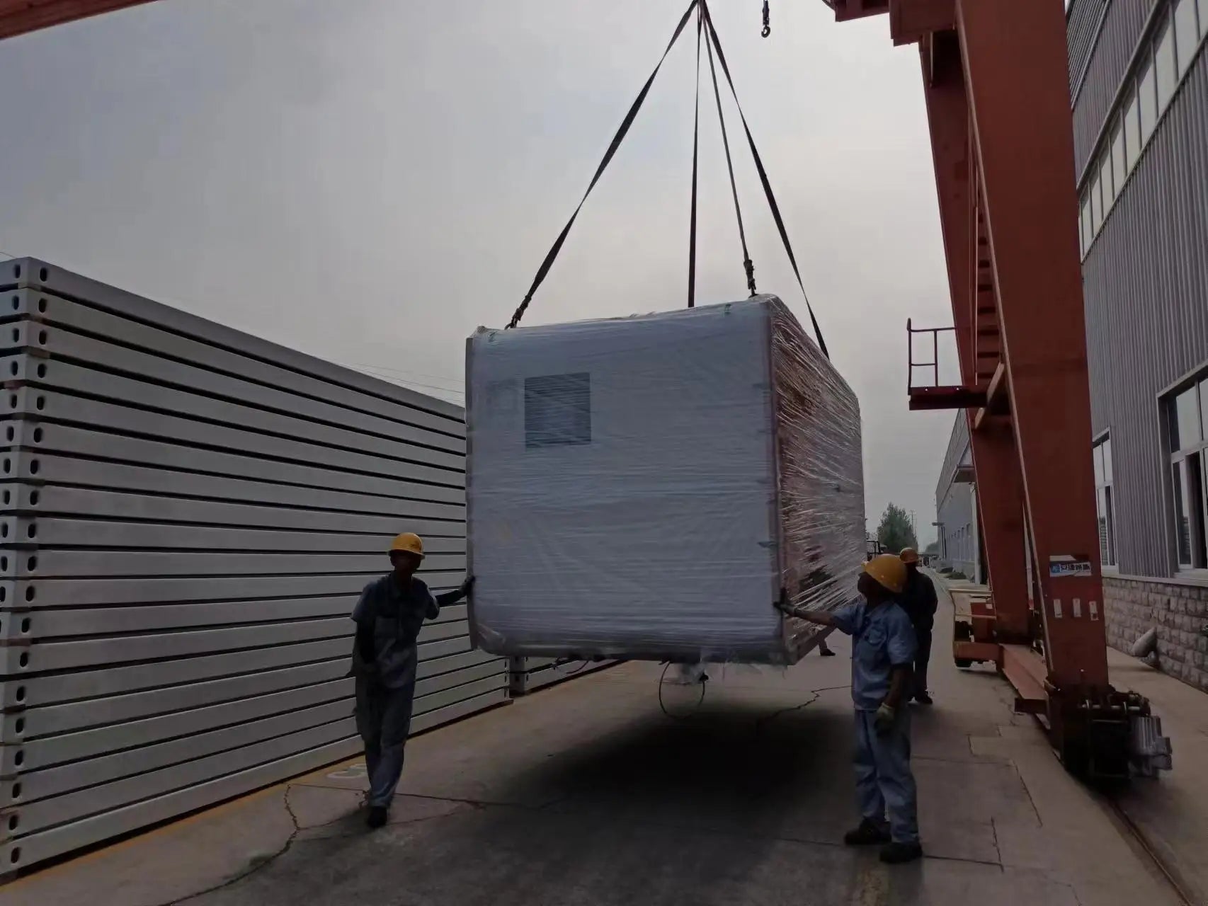 Luxury  Bed Portable Modular Tiny House Prefabricated Houses Villas Container Mobile  Hotel House