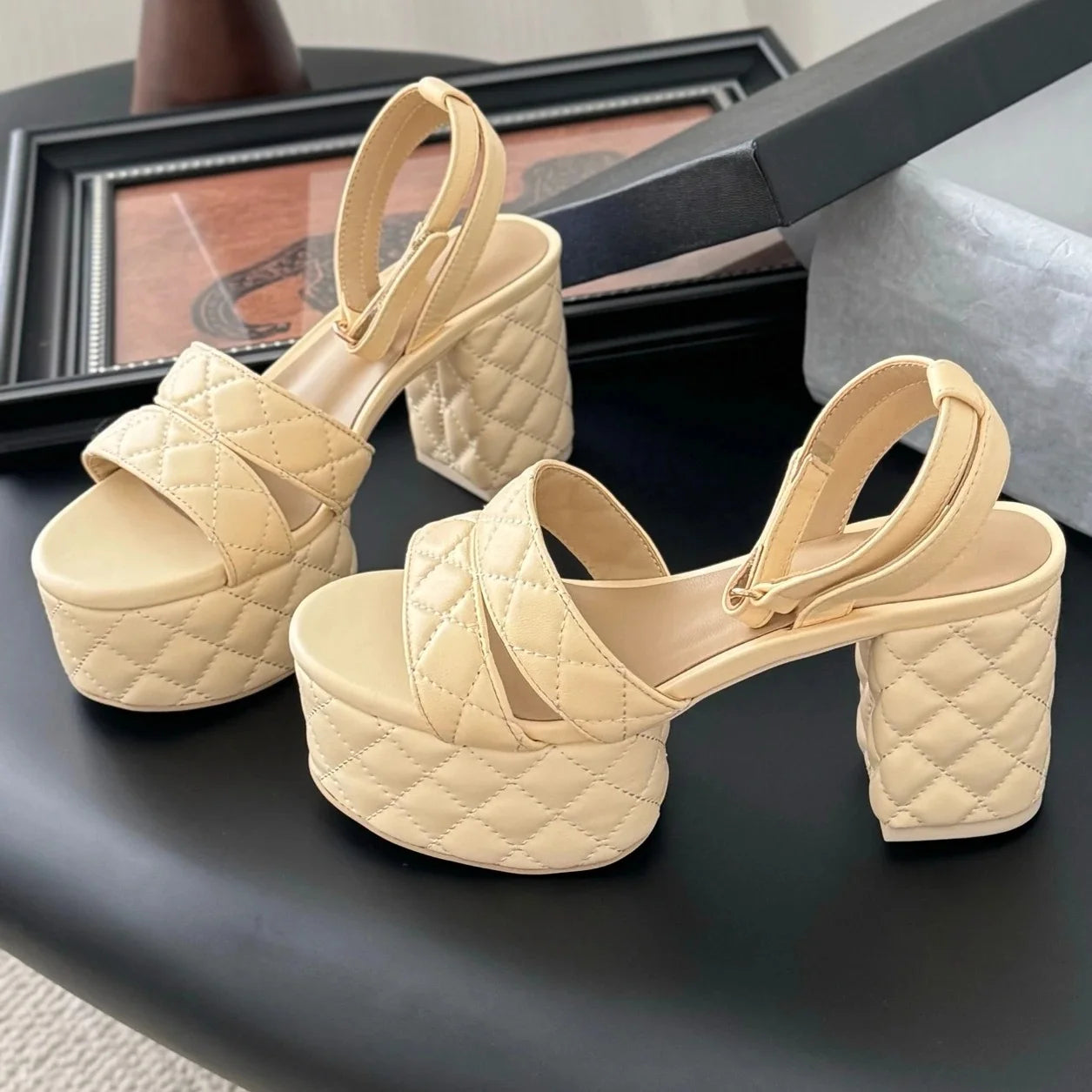 Concise Mules Shoes Genuine Leather Pointed-toe Flat Heel Gladiator Sandals Beach Shoes For Woman Exclusive Lazy Bota Feminina