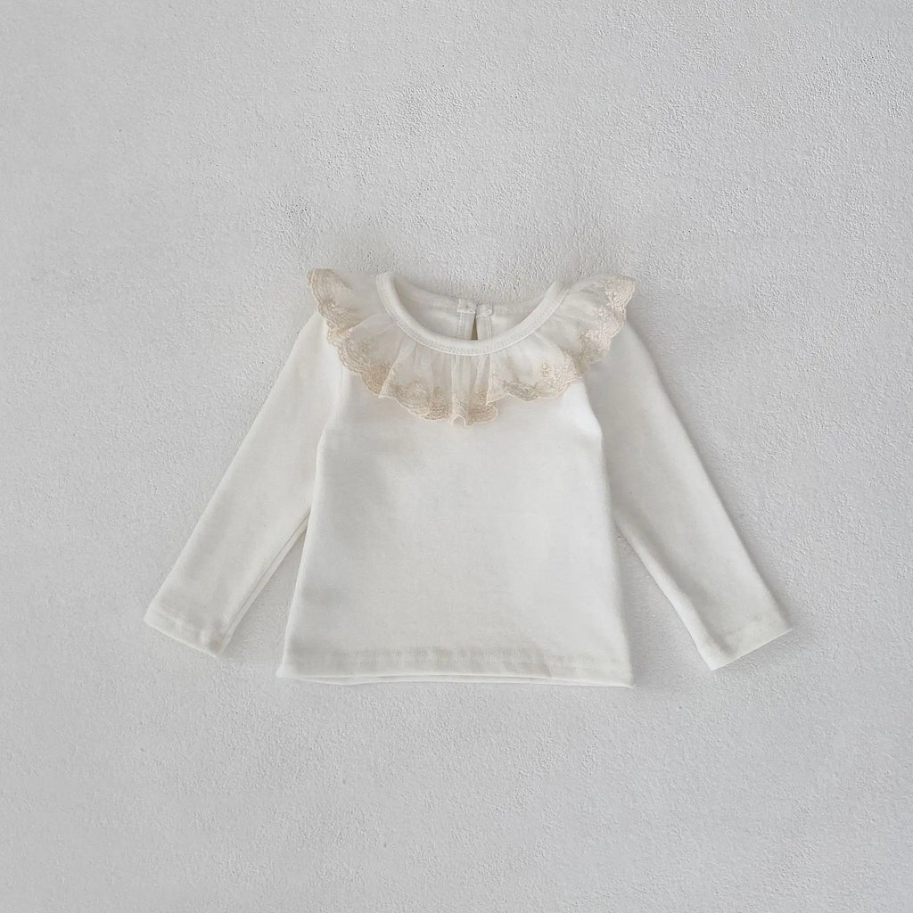 Spring and autumn new baby clothes for girls aged 0-3 years old, beautiful lace collar, long-sleeved base shirt