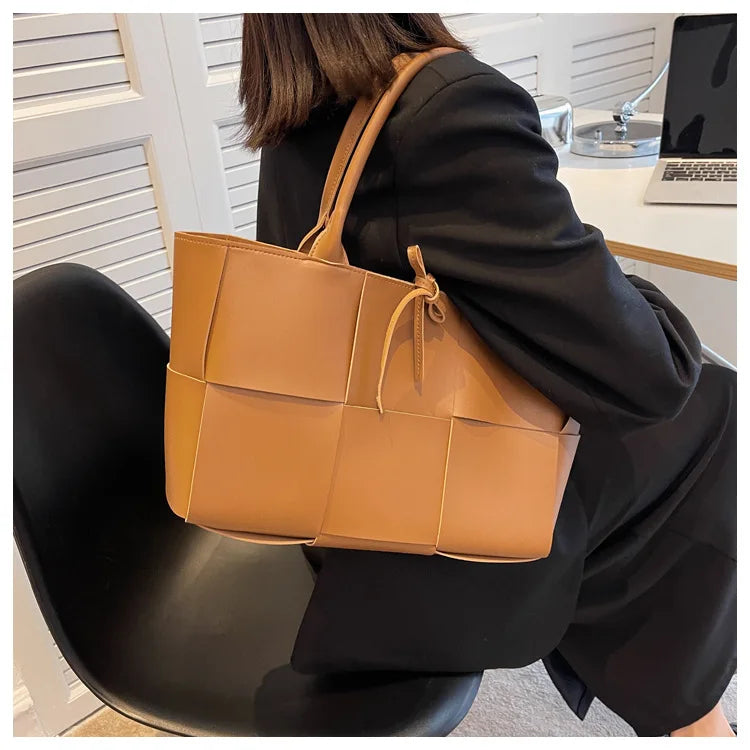 Large Capacity Handbags for Women 2022 Fashion Leather Woven Tote Bags Designer Solid Color Lacing Plaid PU Shoulder Bags