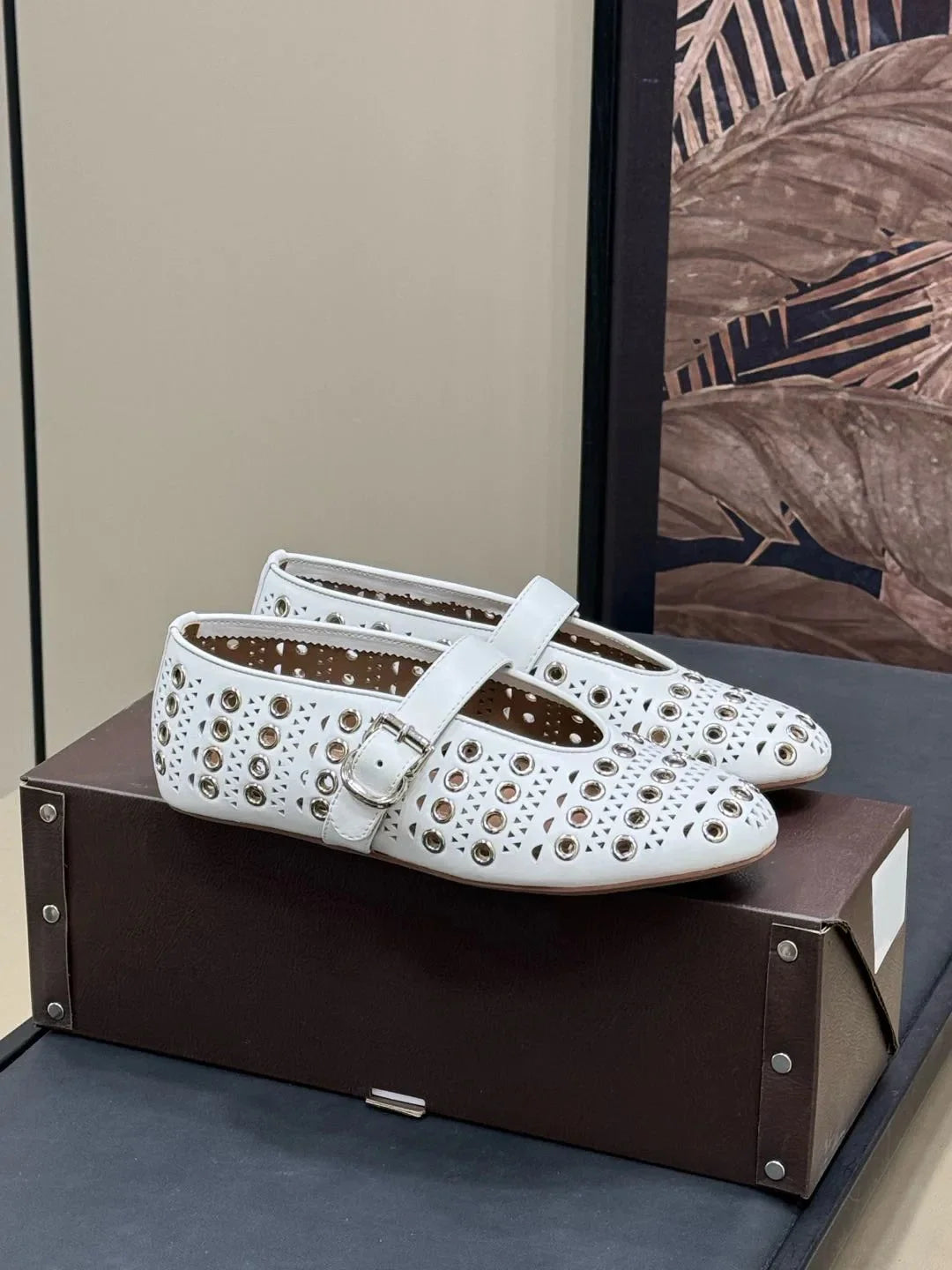 Women's Shoes Ballet Flats In Vienne Lambskin With Eyelets Classical Japonese Shoes Mary Jane