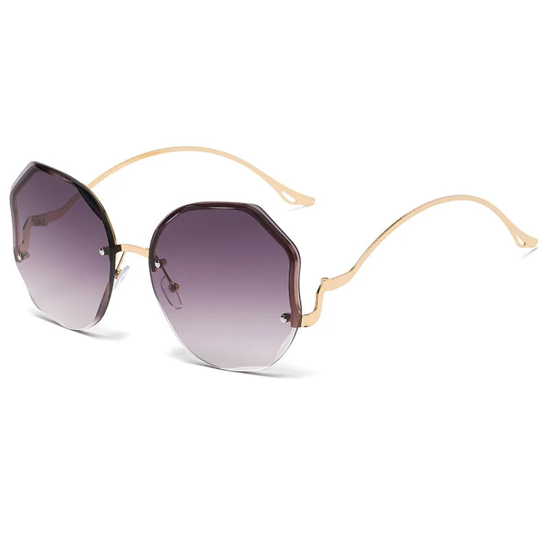 Female Ins Popular Sunglasses Luxury Frameless Ocean Lens Large Sun Glasses Goggles Fashion Travel UV400 Eyewear for Women Men