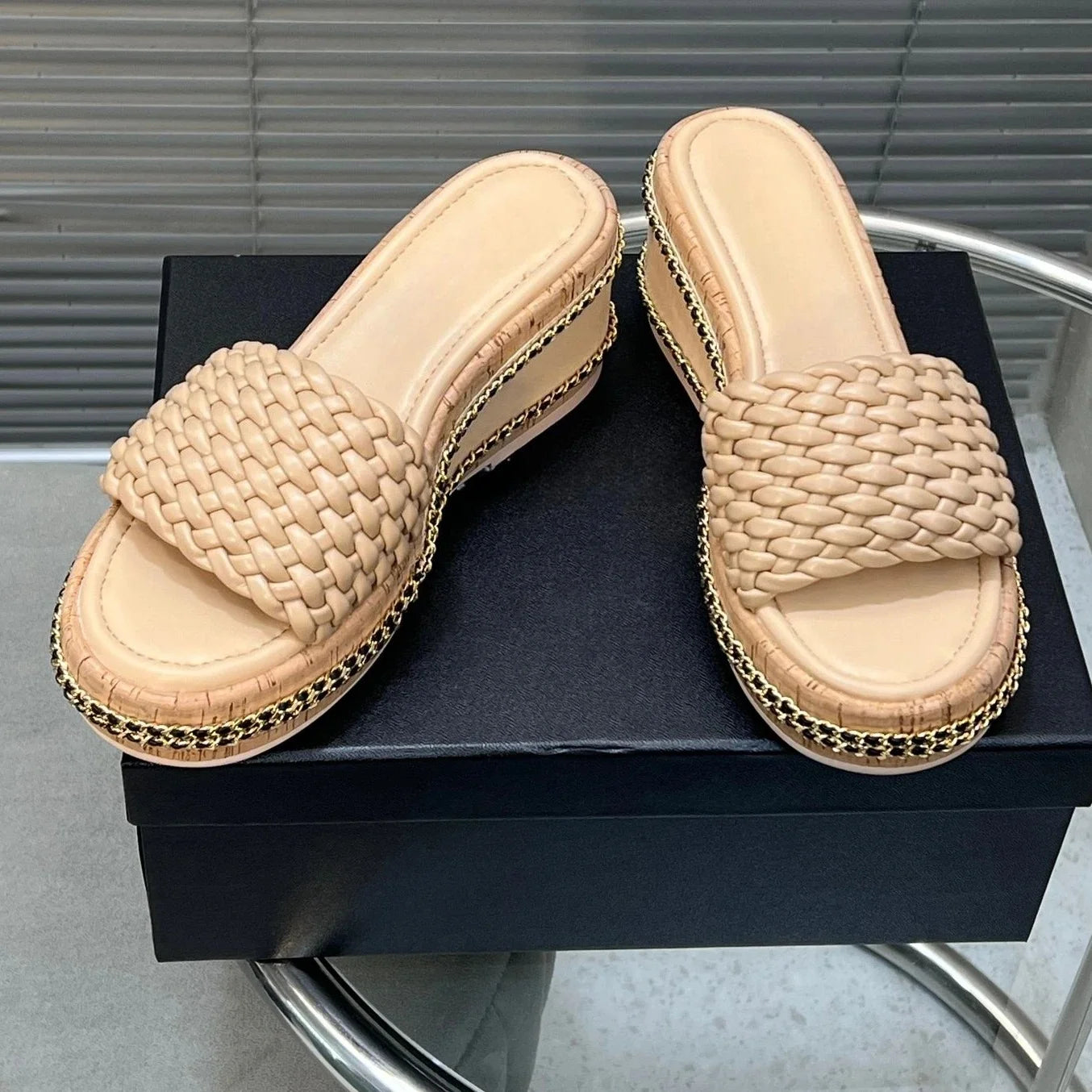2025 New Arrival Handmade Genuine Leather Open-Toe Wedges Woman Slippers Weave Beach Slides Platform Elevator Shoes Botas Mujer